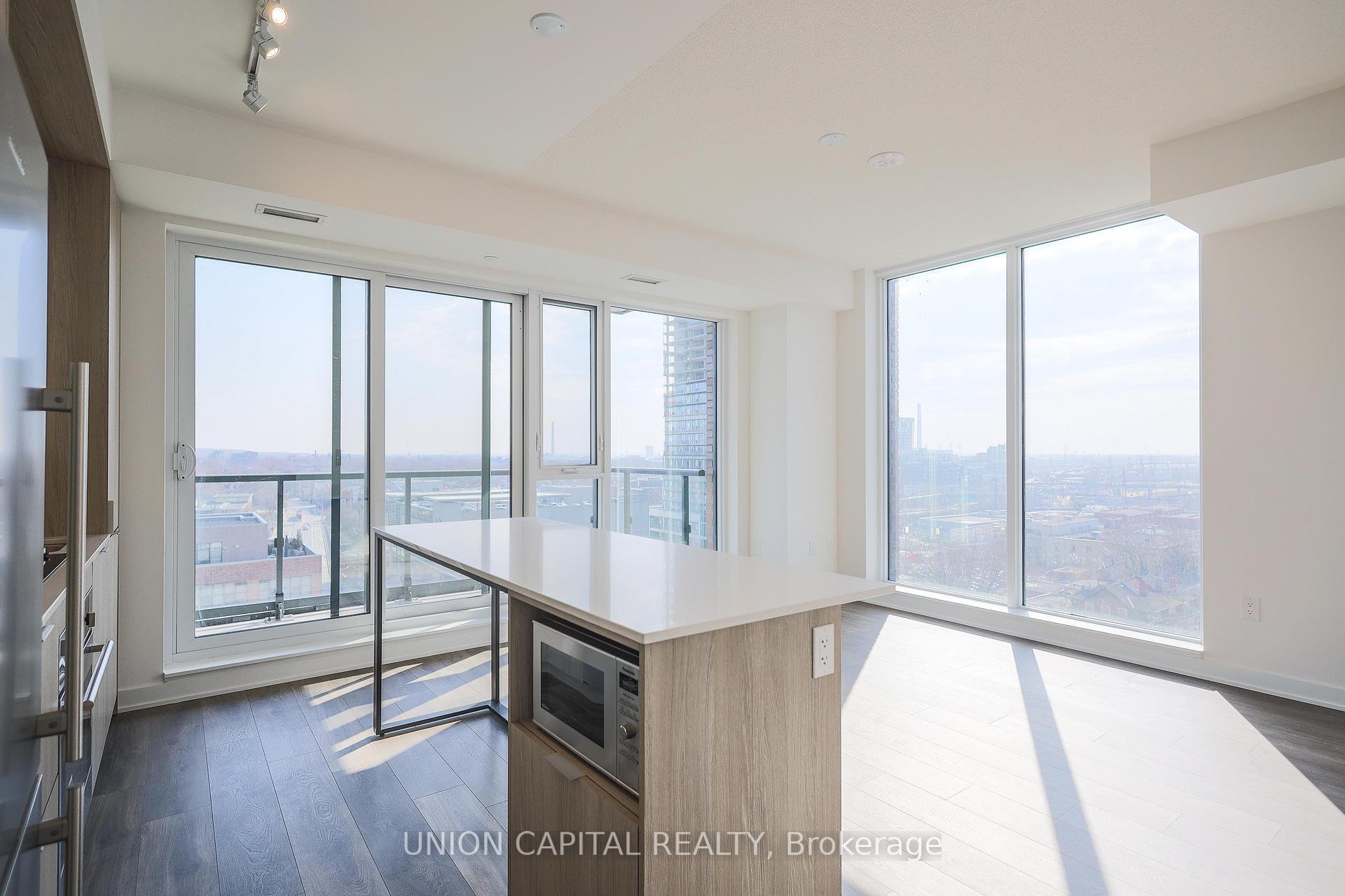 Photo 14 of Unit 902, 130 River Street, Toronto, Regent Park — HOMEH