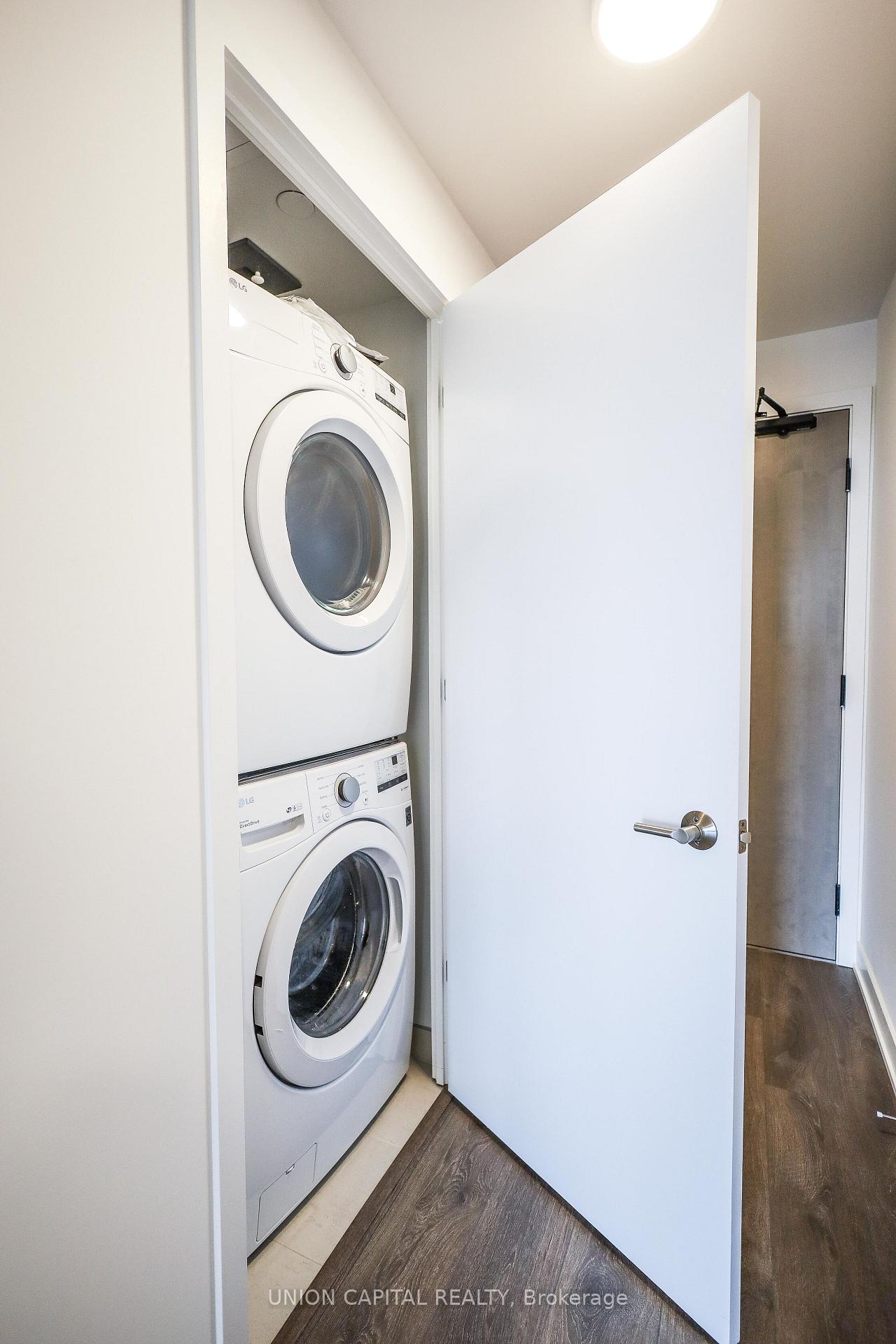 Photo 31 of Unit 902, 130 River Street, Toronto, Regent Park — HOMEH
