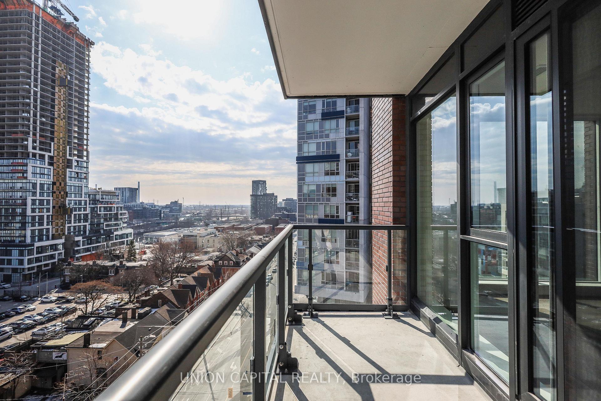 Photo 33 of Unit 902, 130 River Street, Toronto, Regent Park — HOMEH