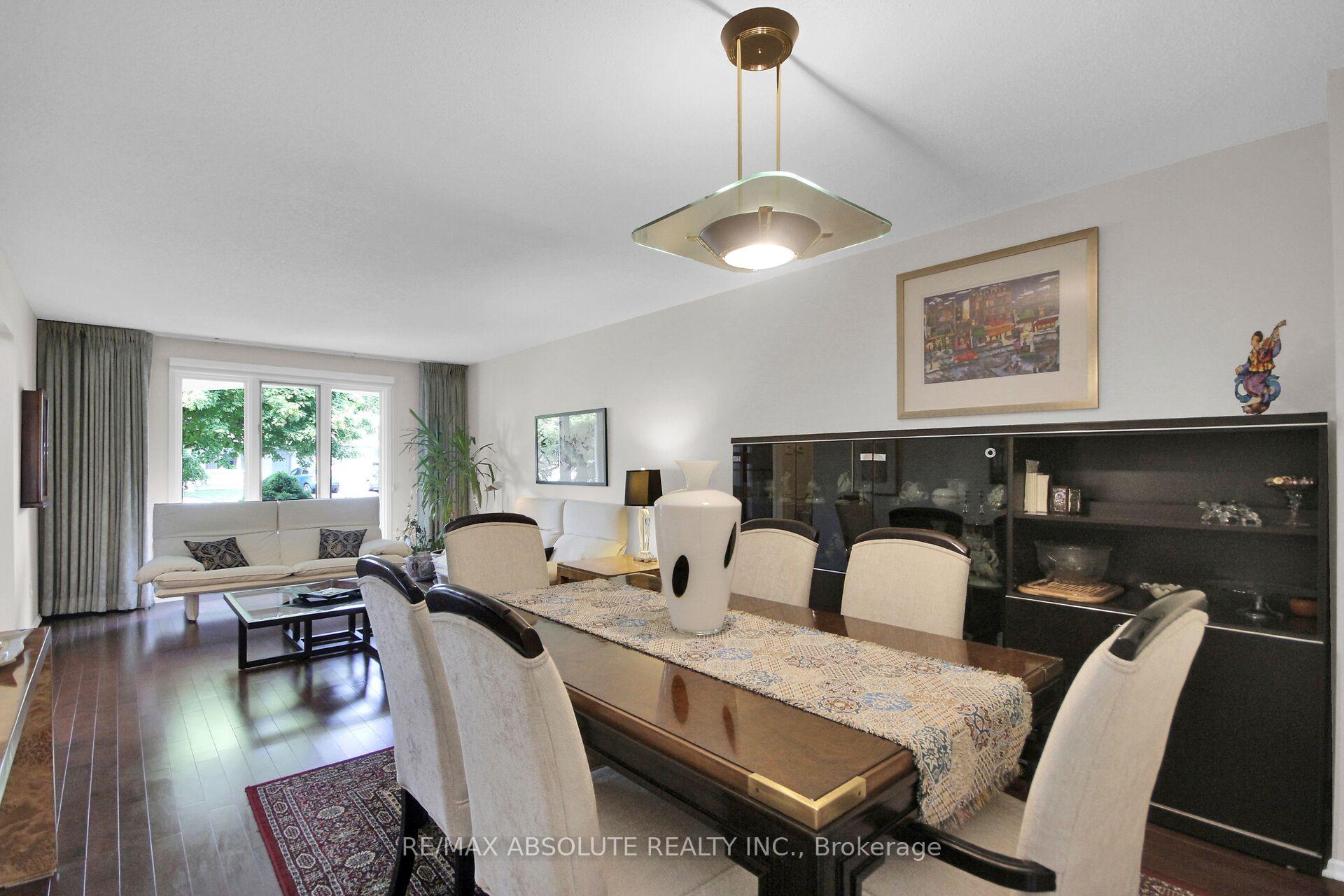 Photo 7 of 79 Shoreham Avenue, Ottawa, Craig Henry/Woodvale — HOMEH