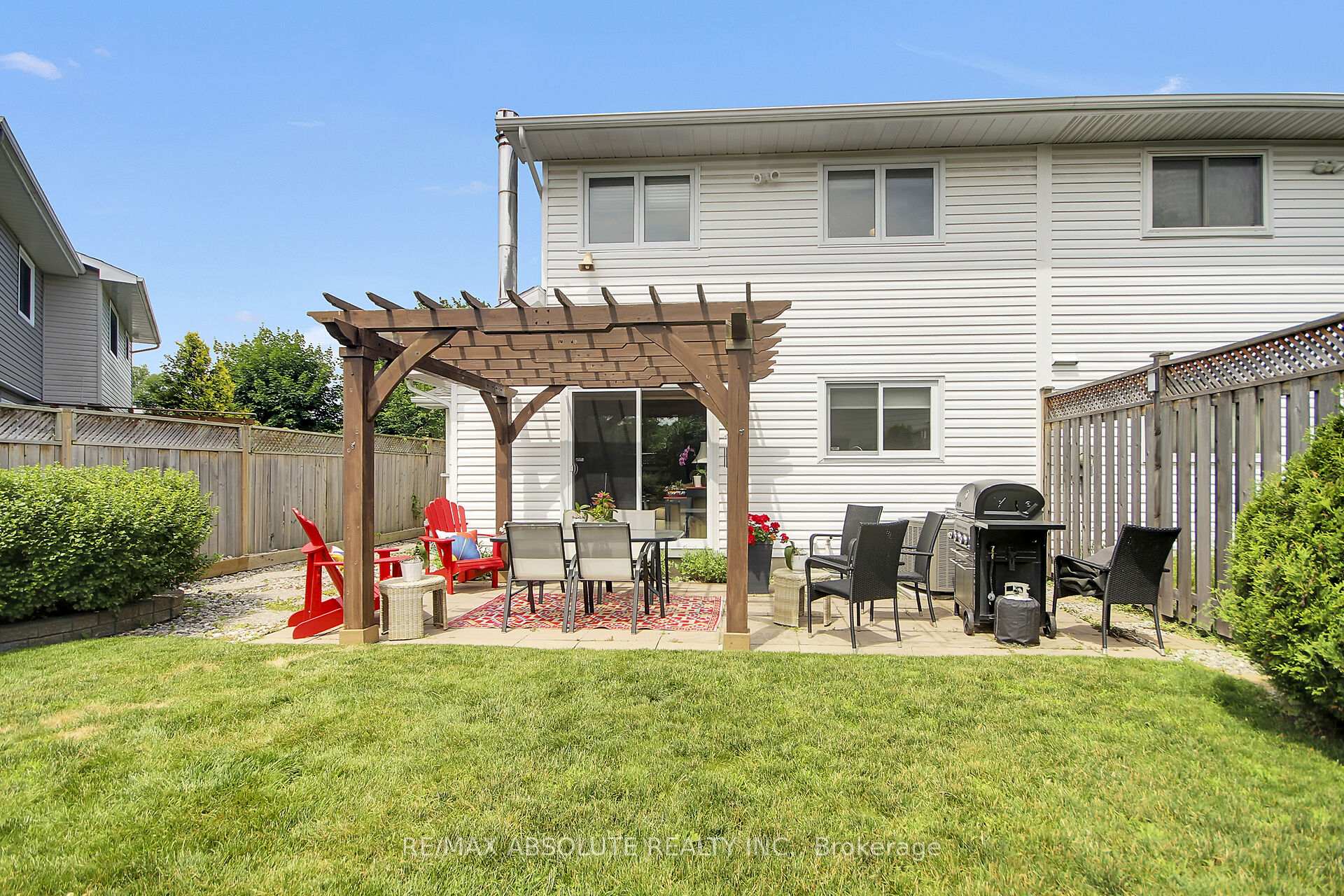 Photo 34 of 79 Shoreham Avenue, Ottawa, Craig Henry/Woodvale — HOMEH