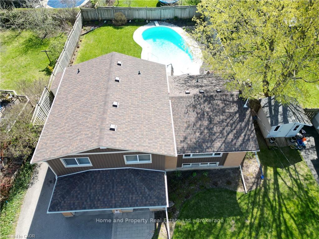 Photo 13 of 76 Cloverdale Crescent, Kitchener, Forest Hill — HOMEH