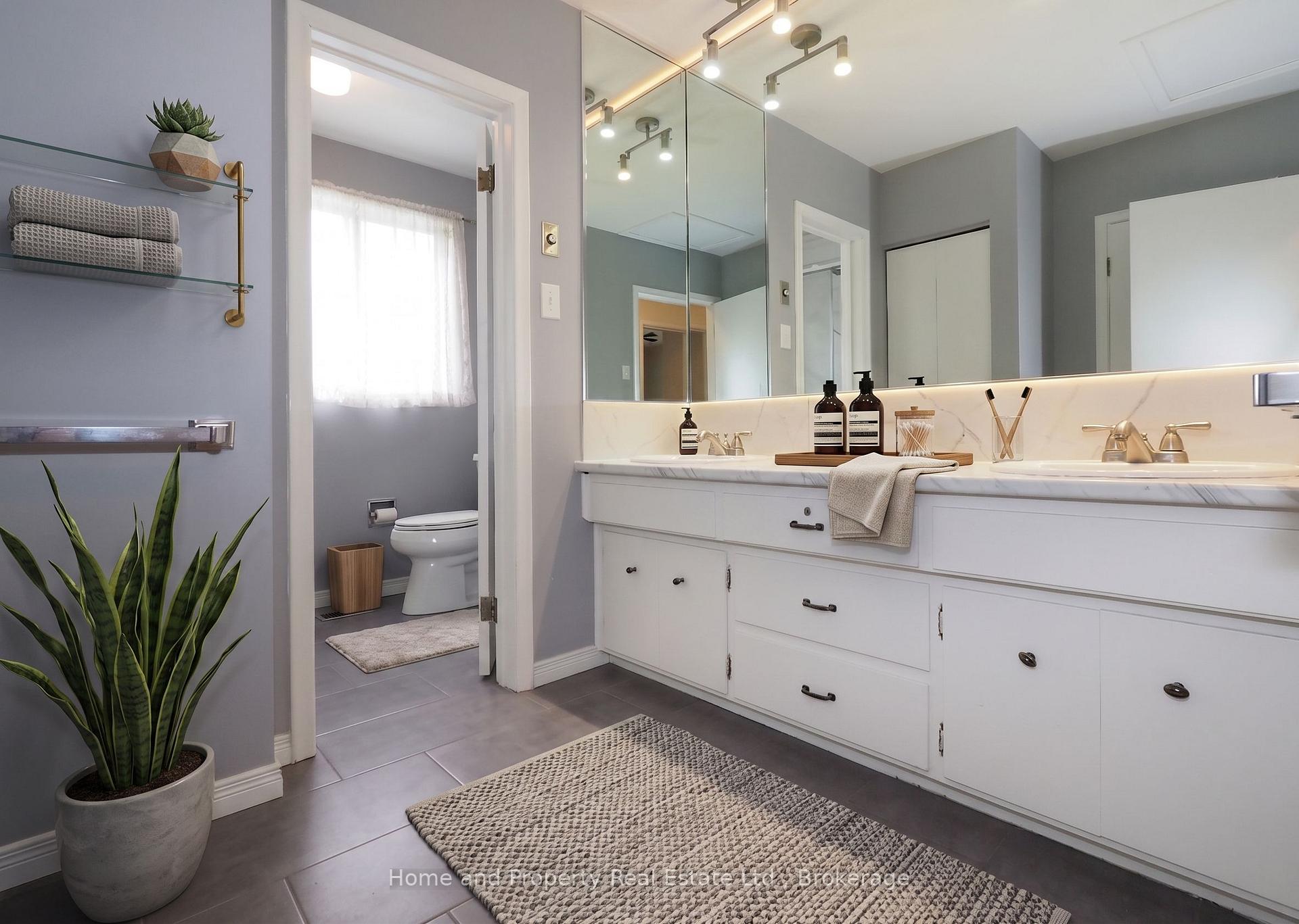 Photo 26 of 76 Cloverdale Crescent, Kitchener, Forest Hill — HOMEH