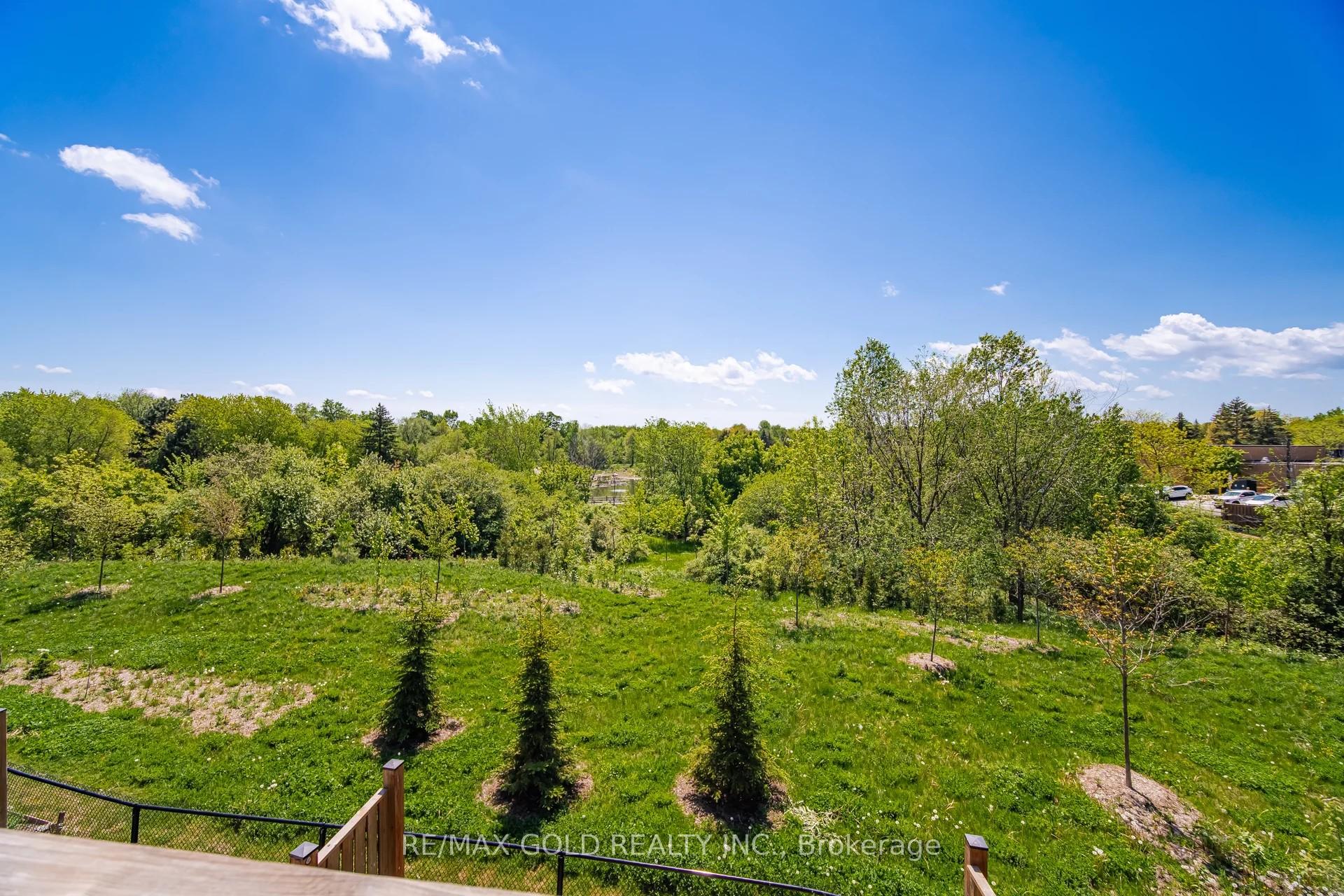 Photo 24 of 52 Savino Drive, Brampton, Heart Lake West — HOMEH