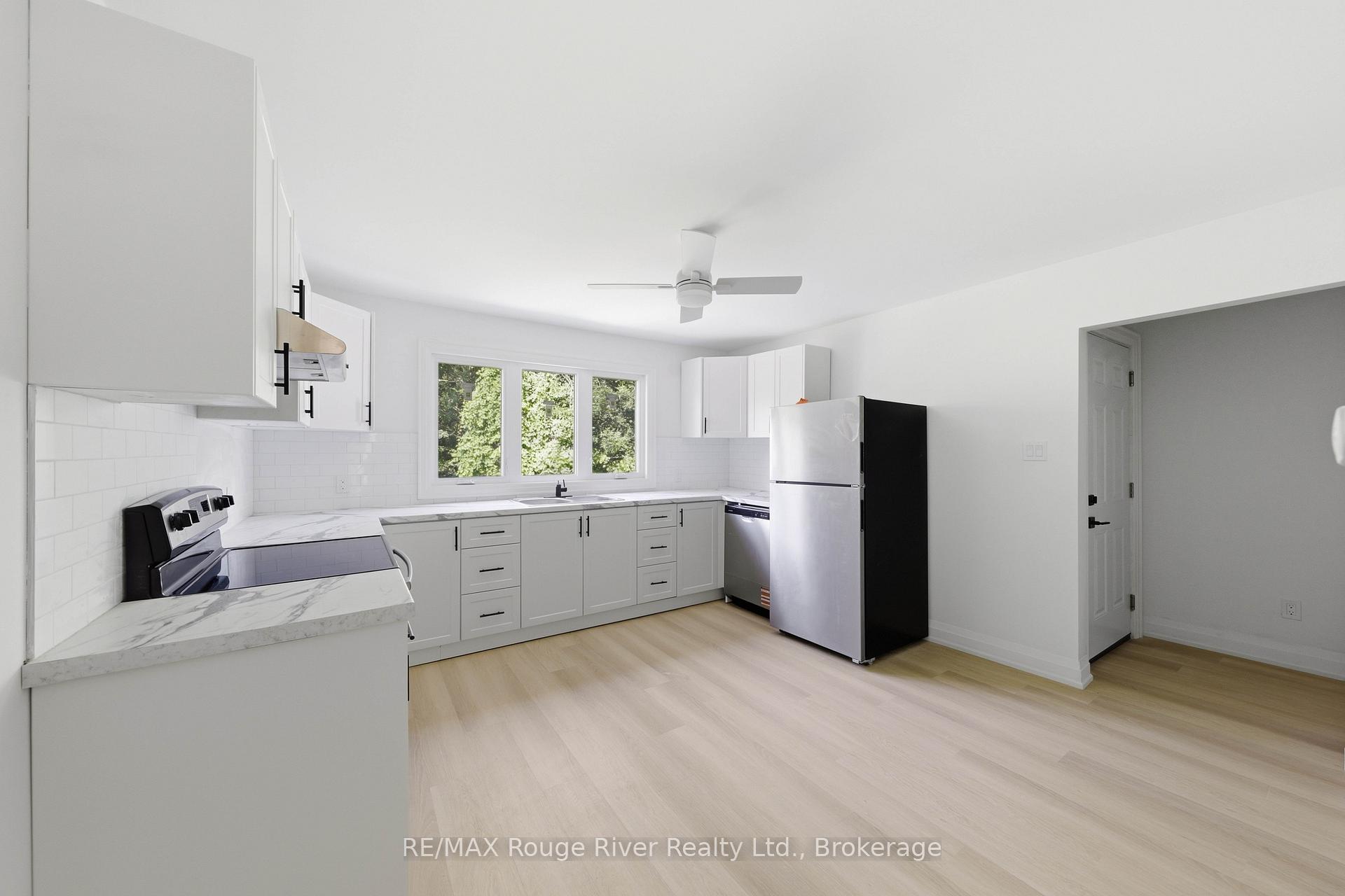 Photo 6 of Unit Unit B, 144 Macdonald Avenue, Belleville, Belleville Ward — HOMEH