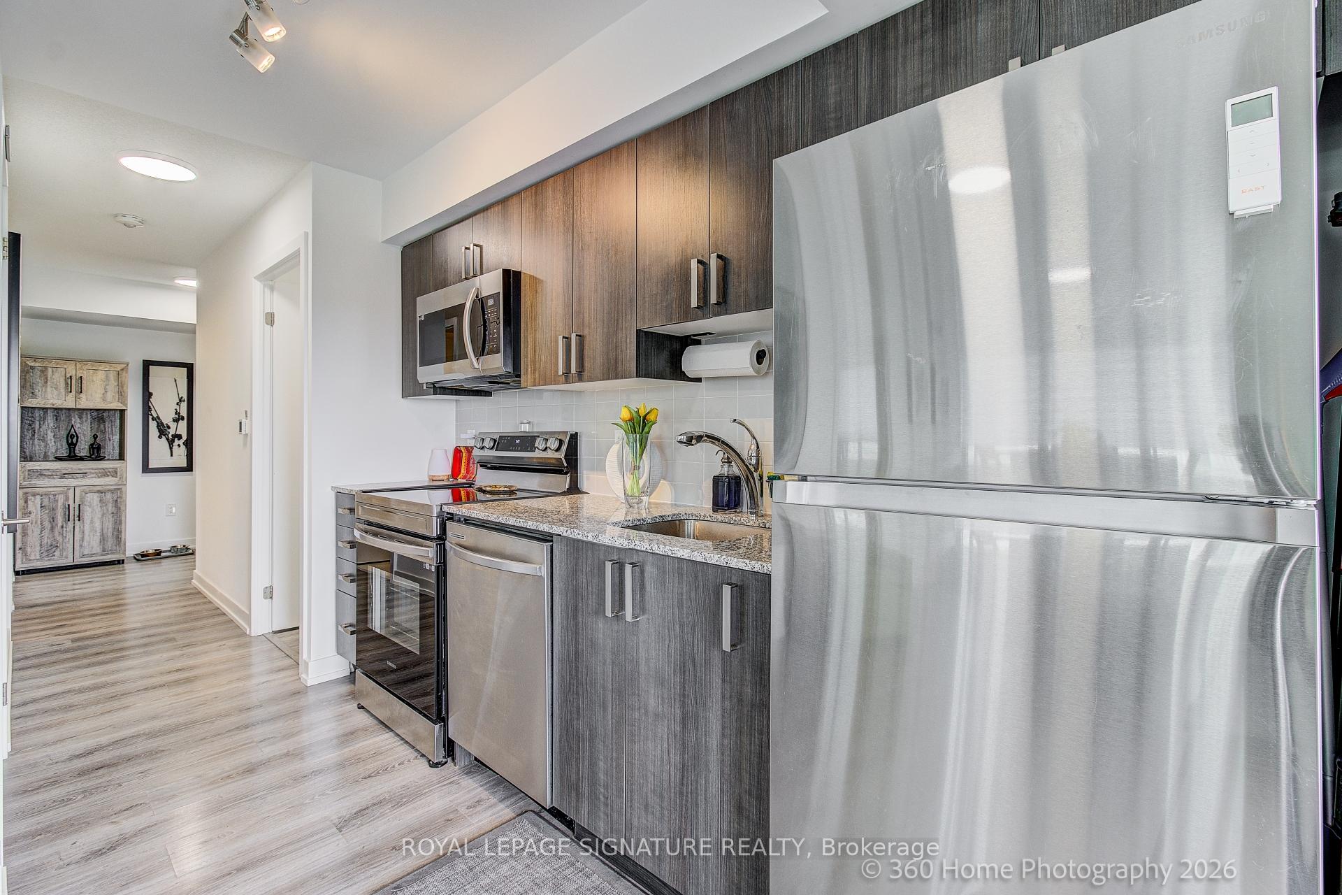 Photo 8 of Unit 1014, 1480 Bayly Street, Pickering, Bay Ridges — HOMEH