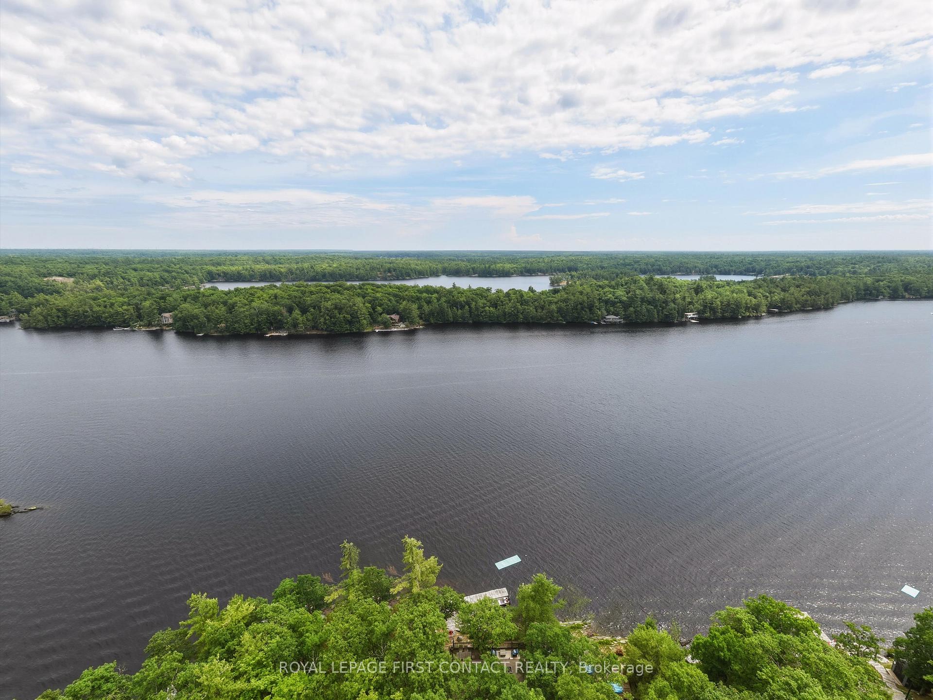 Photo 40 of 321 Healey Lake, The Archipelago, Archipelago South — HOMEH