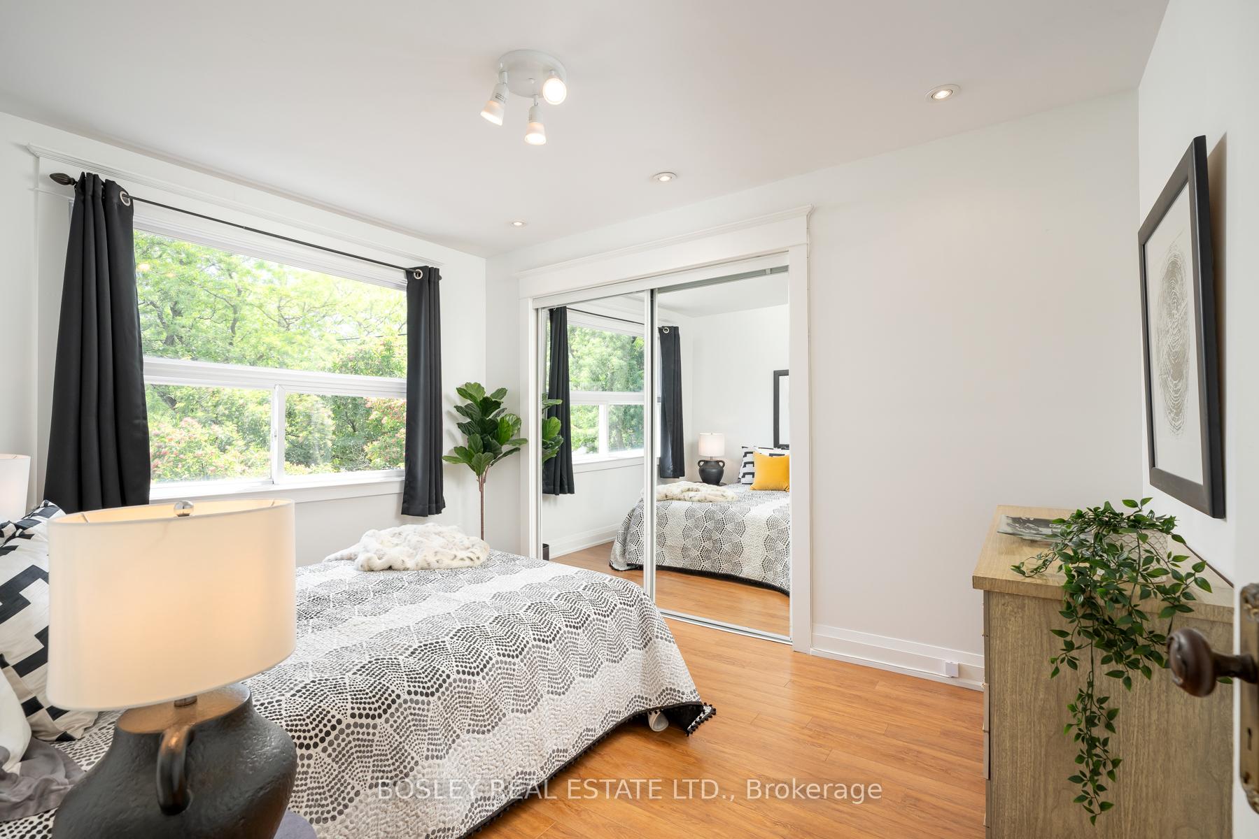 Photo 16 of 129 Linsmore Crescent, Toronto, Danforth Village-East York — HOMEH