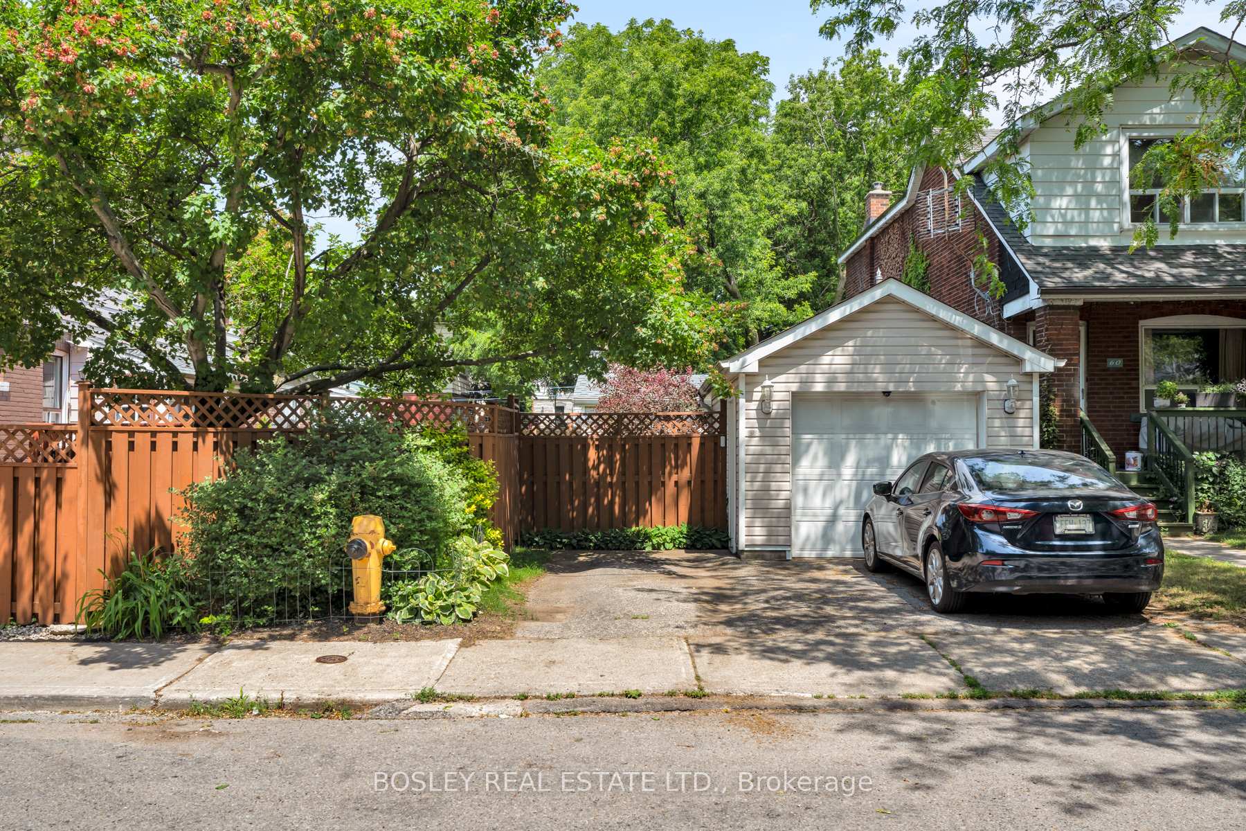 Photo 26 of 129 Linsmore Crescent, Toronto, Danforth Village-East York — HOMEH