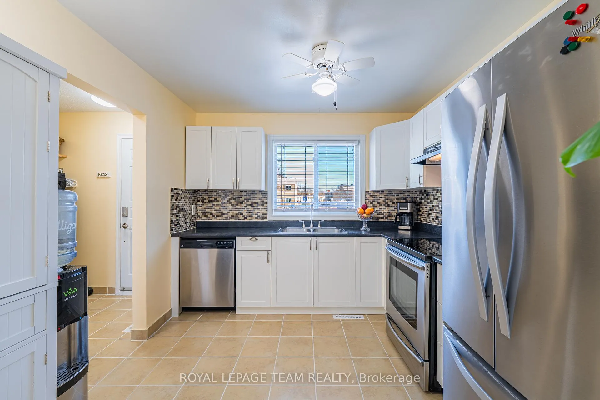 Photo 13 of Unit 67, 1347 Perez Crescent, Ottawa, Carson Grove — HOMEH
