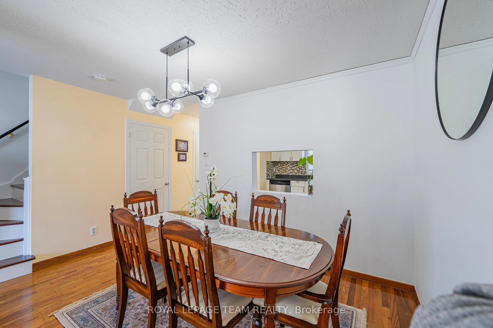 Photo 18 of Unit 67, 1347 Perez Crescent, Ottawa, Carson Grove — HOMEH
