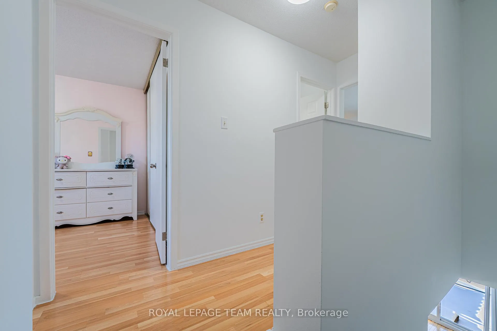 Photo 24 of Unit 67, 1347 Perez Crescent, Ottawa, Carson Grove — HOMEH