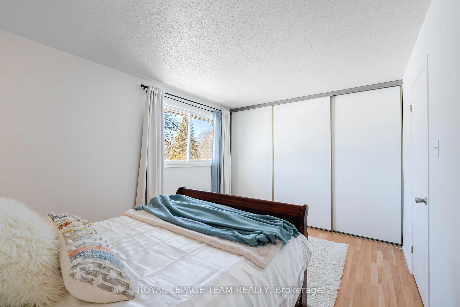 Photo 28 of Unit 67, 1347 Perez Crescent, Ottawa, Carson Grove — HOMEH