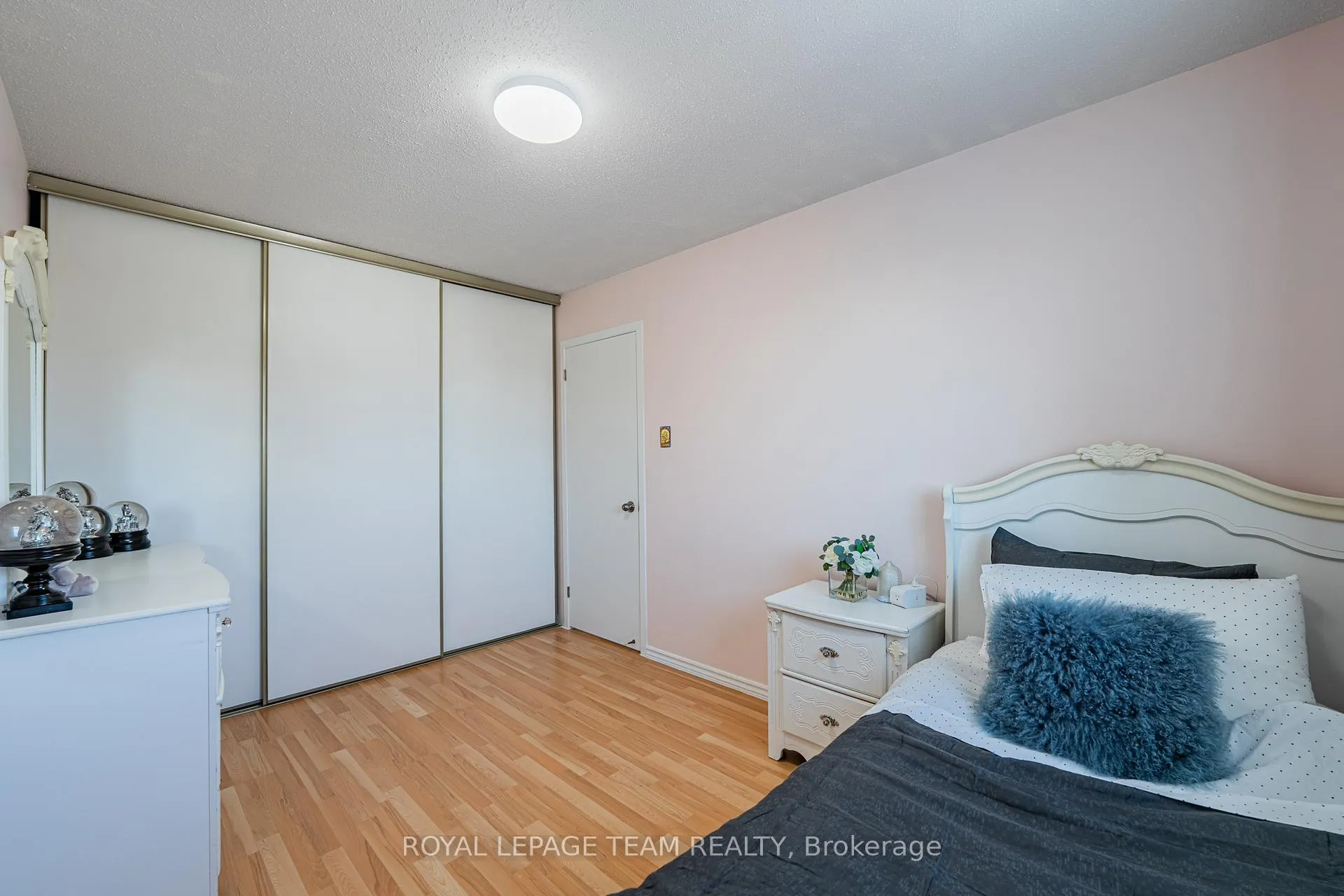 Photo 30 of Unit 67, 1347 Perez Crescent, Ottawa, Carson Grove — HOMEH