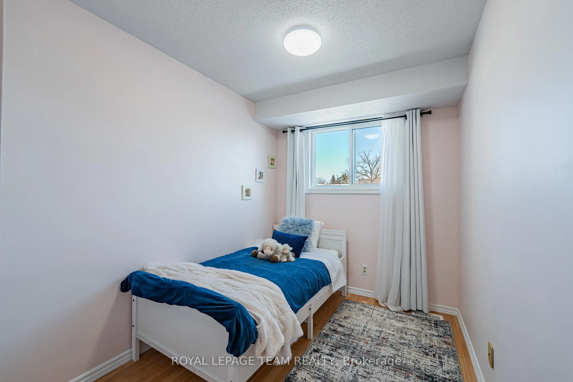 Photo 31 of Unit 67, 1347 Perez Crescent, Ottawa, Carson Grove — HOMEH