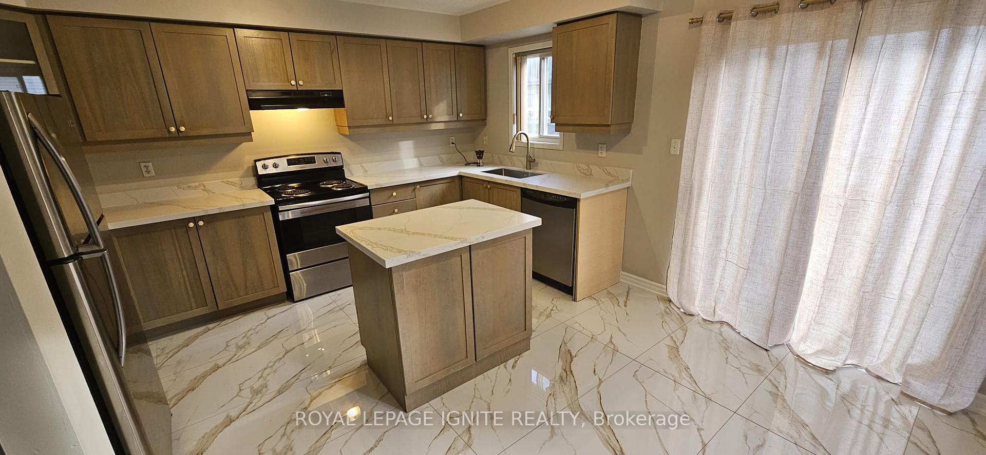 Photo 5 of 62 Ventura Lane, Ajax, Central — HOMEH