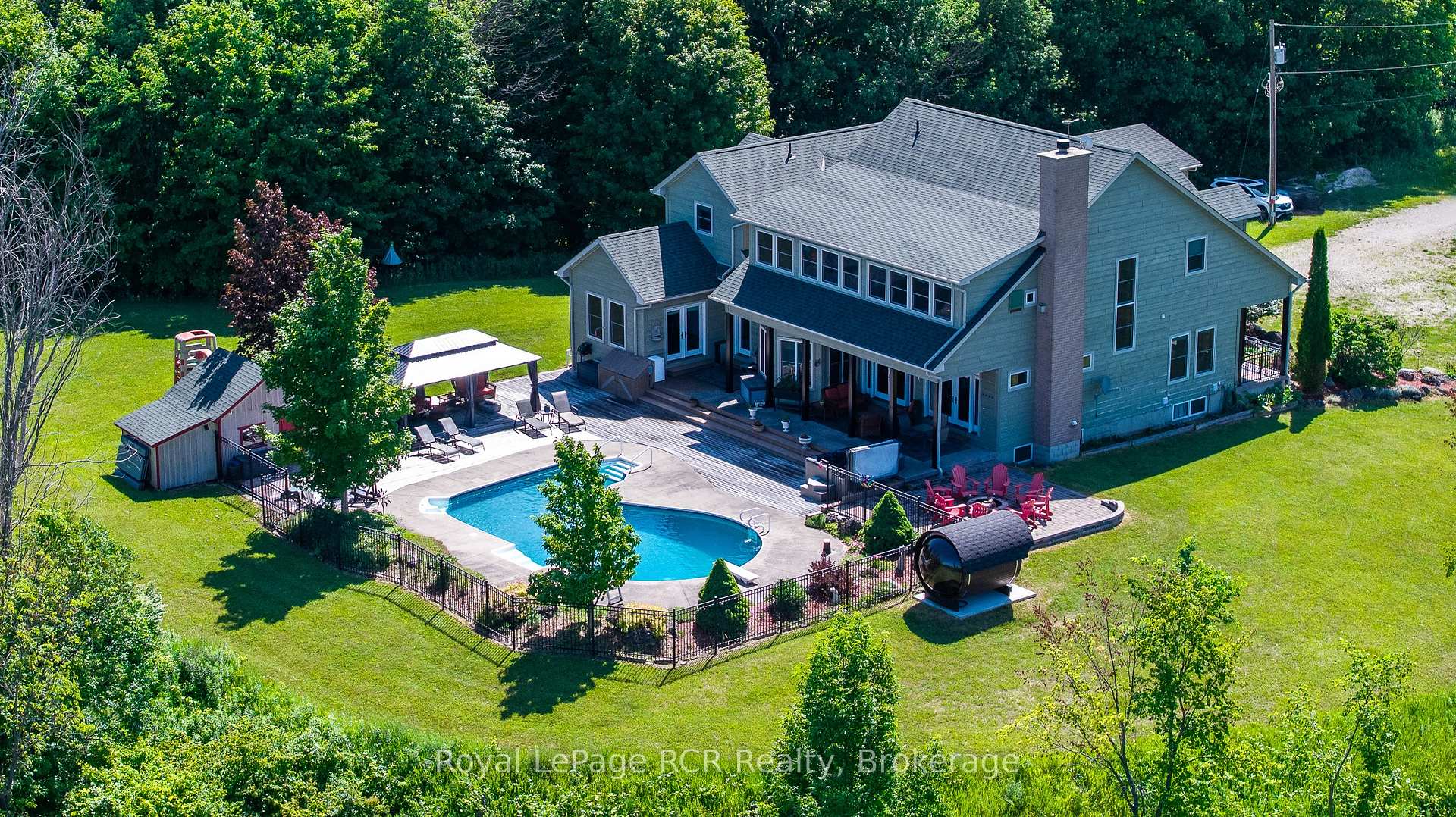 Photo 2 of 616894 Grey Road 29, Chatsworth — HOMEH