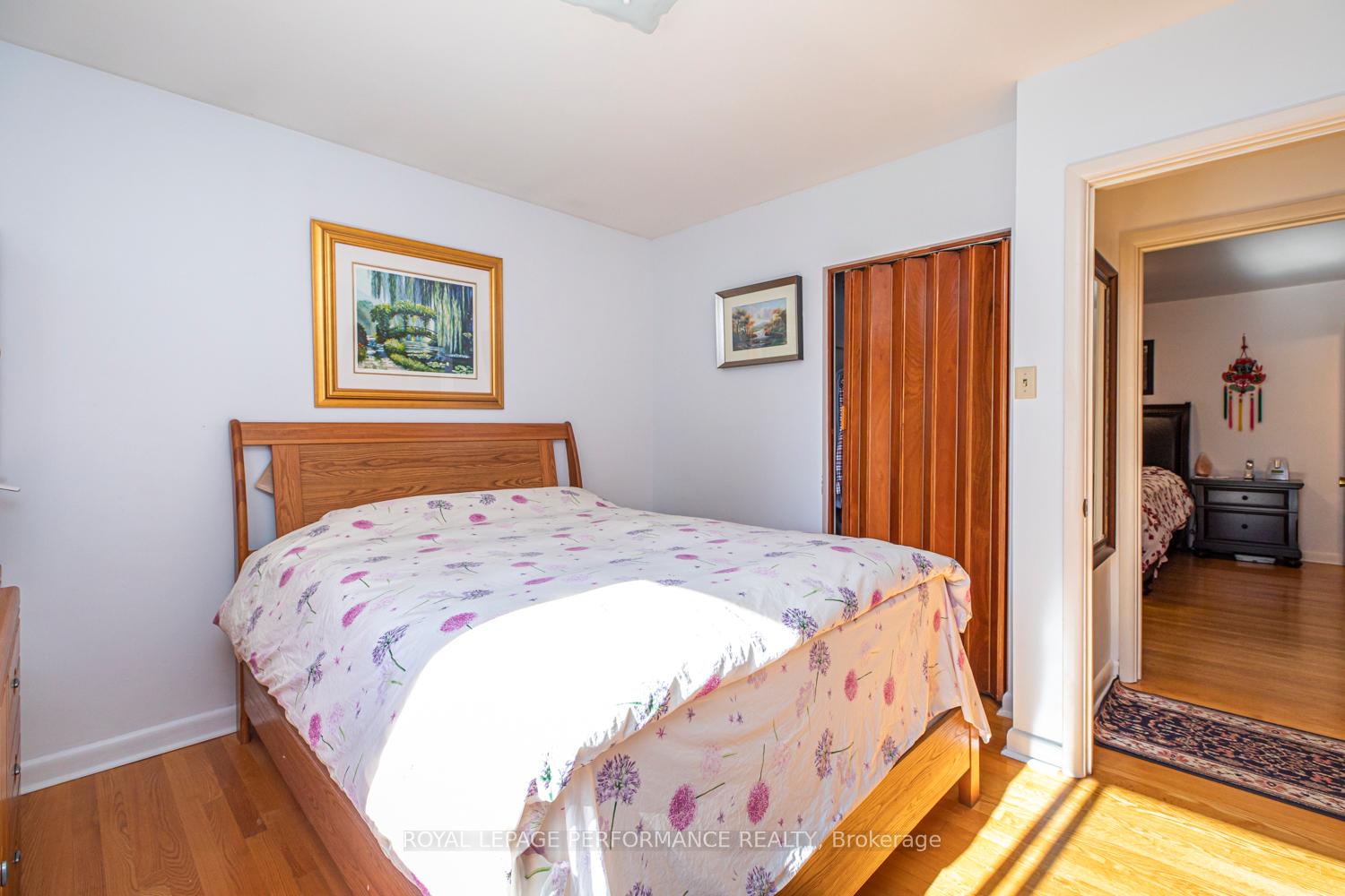Photo 22 of 642 Sherbourne Road, Ottawa, Carlingwood — HOMEH