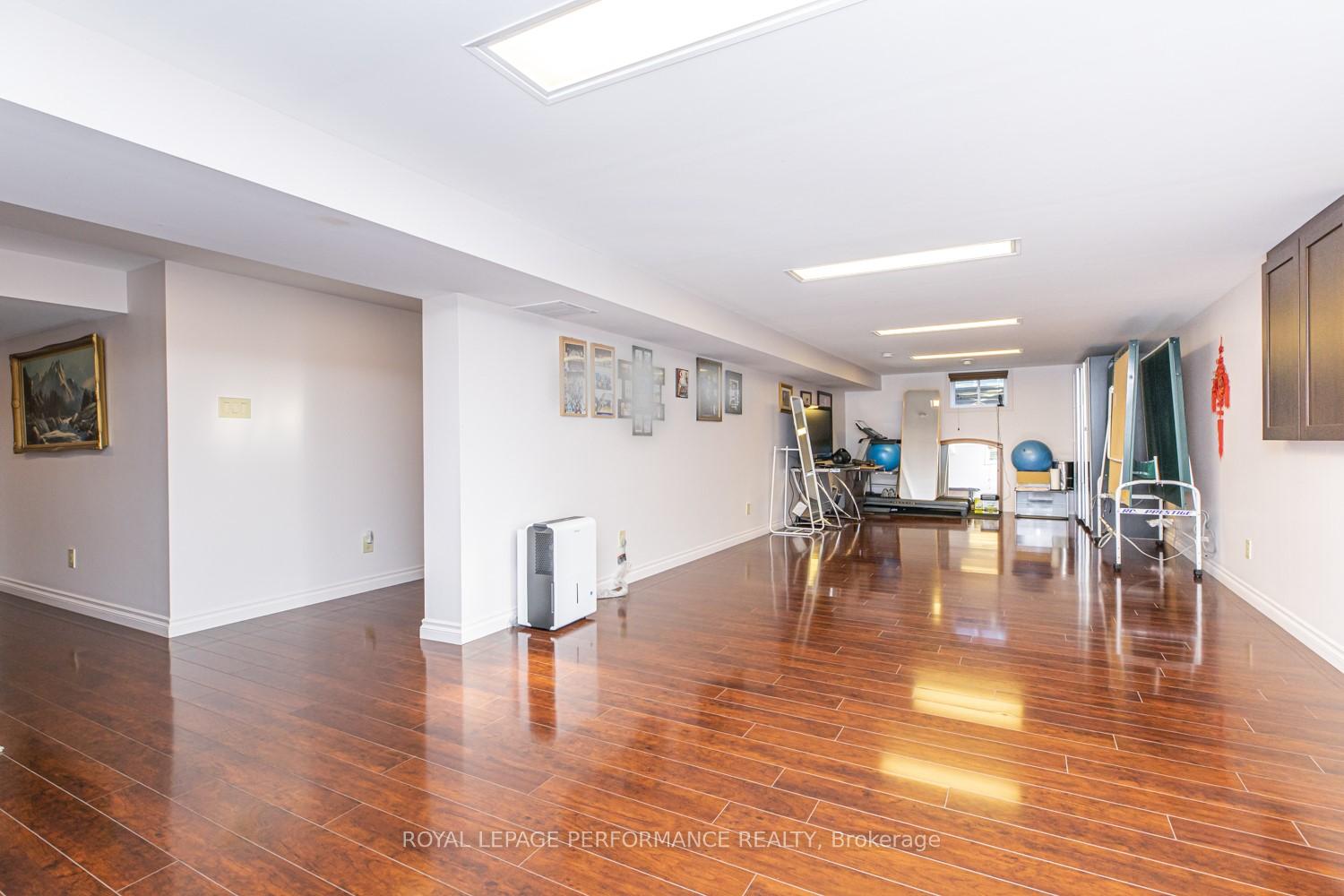 Photo 30 of 642 Sherbourne Road, Ottawa, Carlingwood — HOMEH