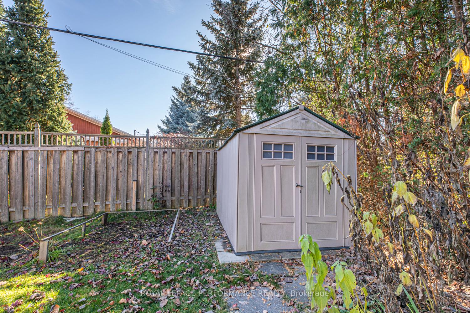 Photo 39 of 642 Sherbourne Road, Ottawa, Carlingwood — HOMEH
