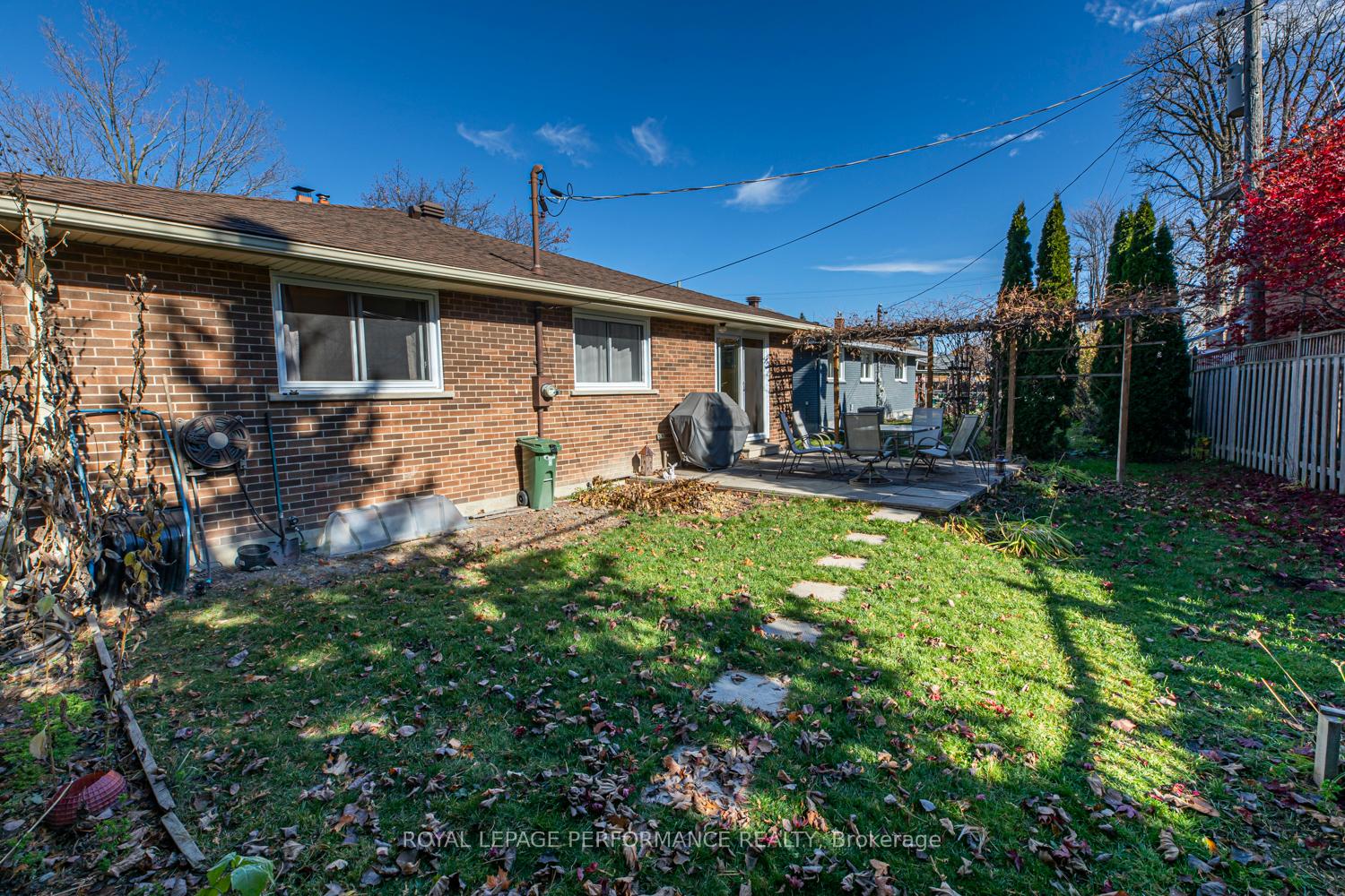 Photo 40 of 642 Sherbourne Road, Ottawa, Carlingwood — HOMEH