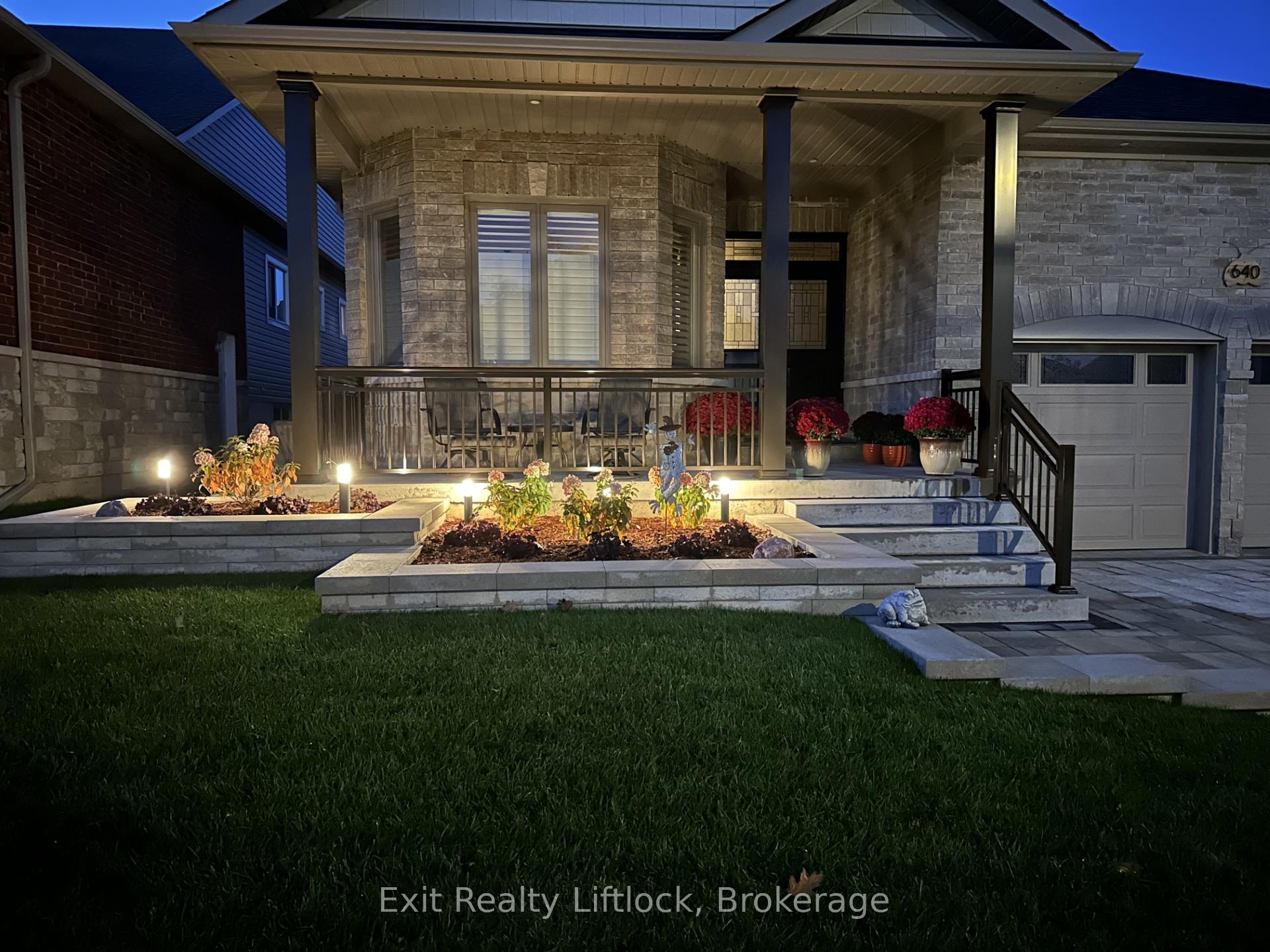 Photo 4 of 640 Heritage Trail, Peterborough, Northcrest Ward 5 — HOMEH