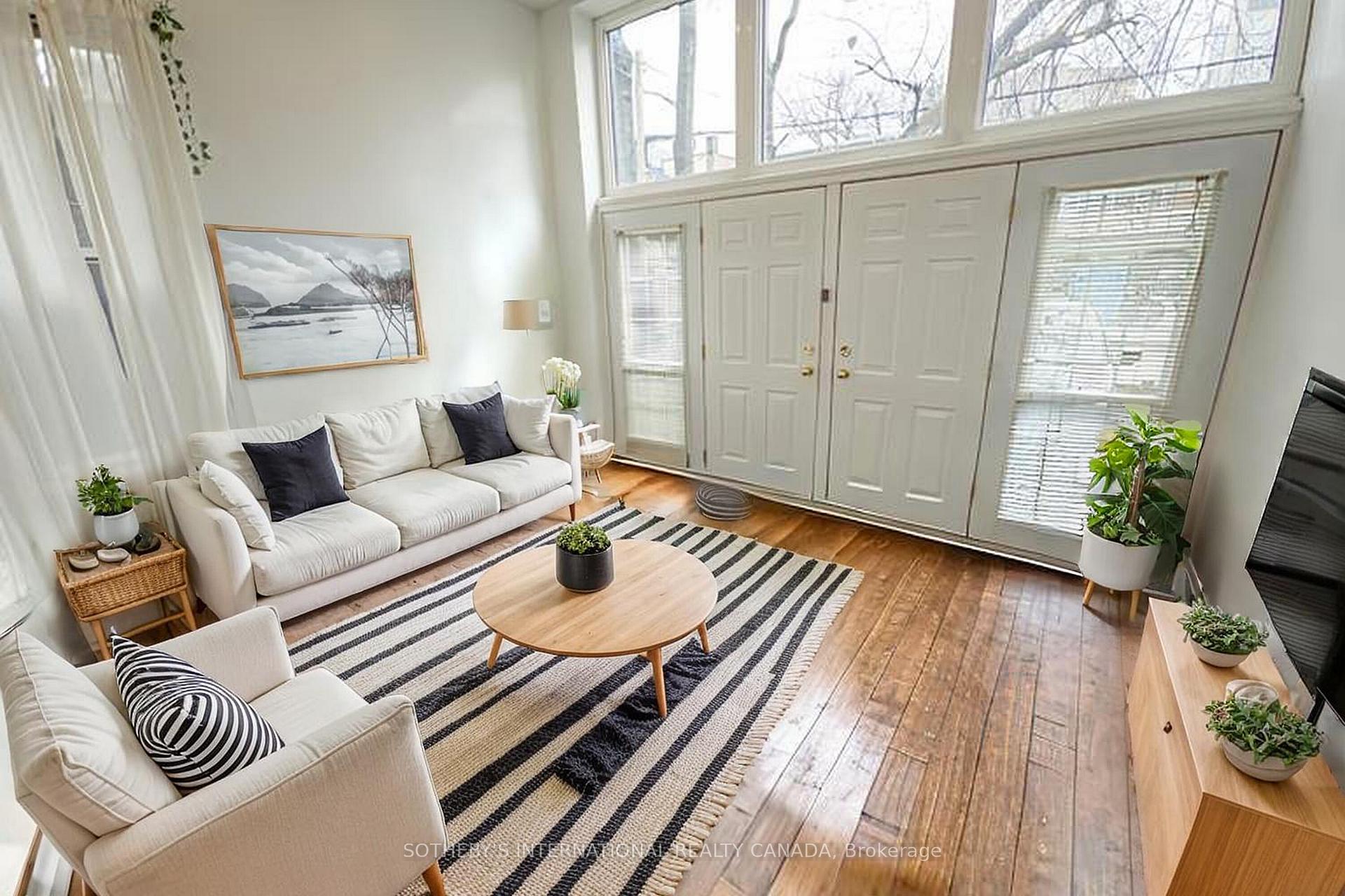 Photo 1 of Unit 1, 227 Beverley Street, Toronto, Kensington-Chinatown — HOMEH