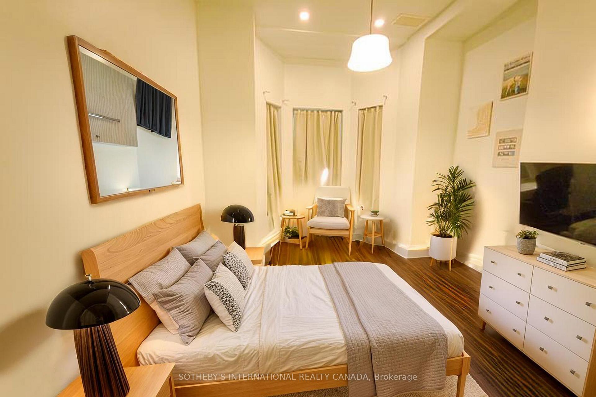 Photo 4 of Unit 1, 227 Beverley Street, Toronto, Kensington-Chinatown — HOMEH