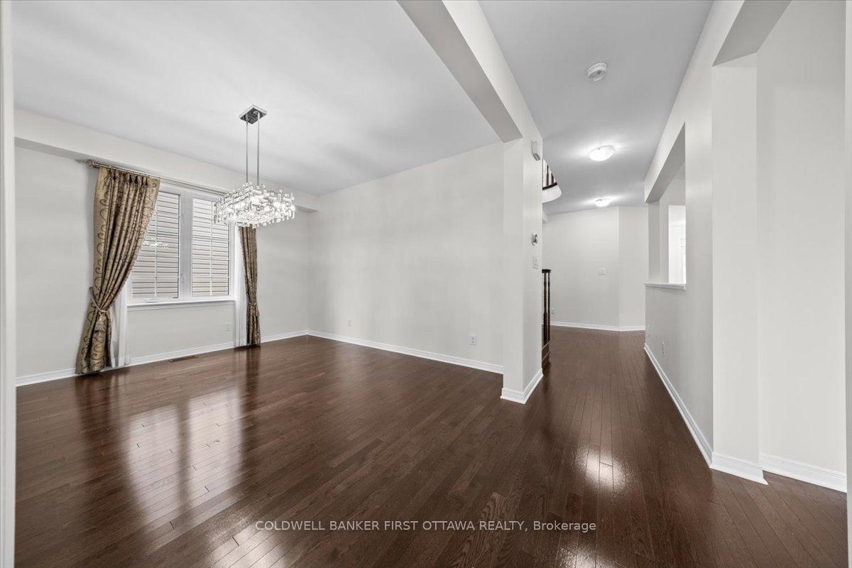 Photo 14 of 118 Culloden Crescent, Ottawa, Barrhaven - Stonebridge — HOMEH