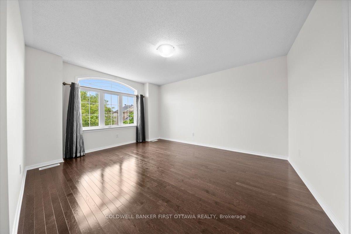Photo 29 of 118 Culloden Crescent, Ottawa, Barrhaven - Stonebridge — HOMEH