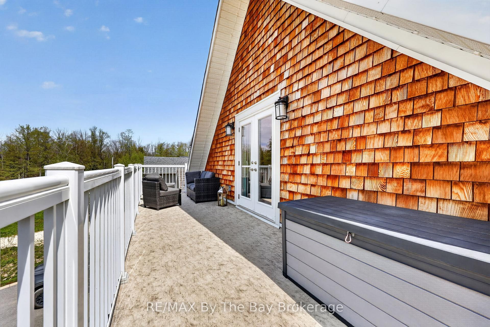 Photo 20 of 17 Elizabeth Avenue, Tiny, Rural Tiny — HOMEH