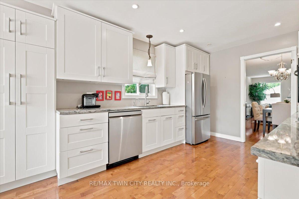 Photo 11 of Unit 14, 75 Beasley Crescent, Cambridge, Greenway-Chaplin — HOMEH