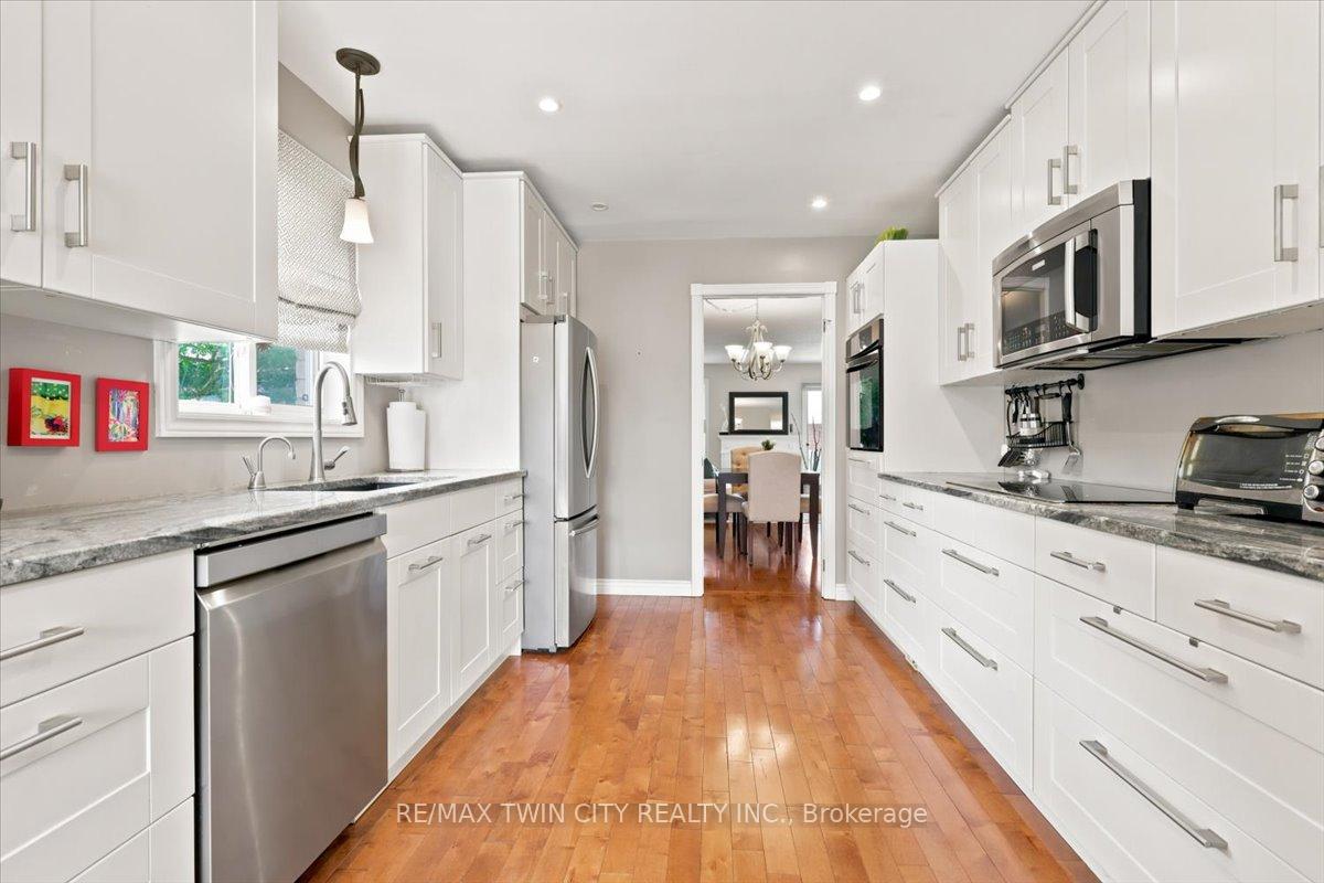 Photo 12 of Unit 14, 75 Beasley Crescent, Cambridge, Greenway-Chaplin — HOMEH