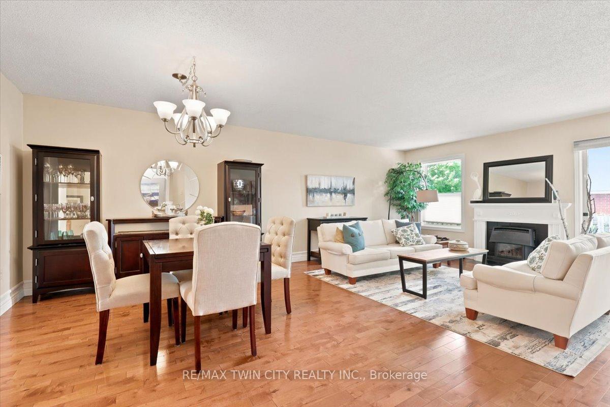 Photo 17 of Unit 14, 75 Beasley Crescent, Cambridge, Greenway-Chaplin — HOMEH