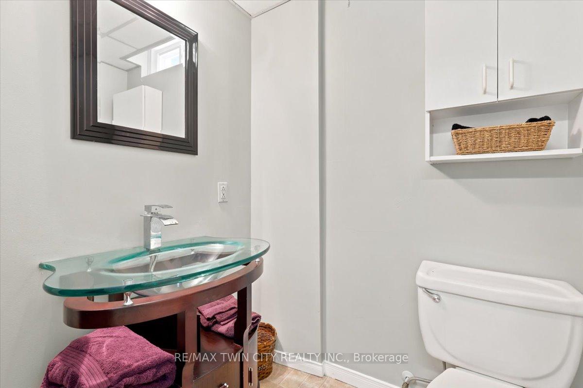 Photo 38 of Unit 14, 75 Beasley Crescent, Cambridge, Greenway-Chaplin — HOMEH