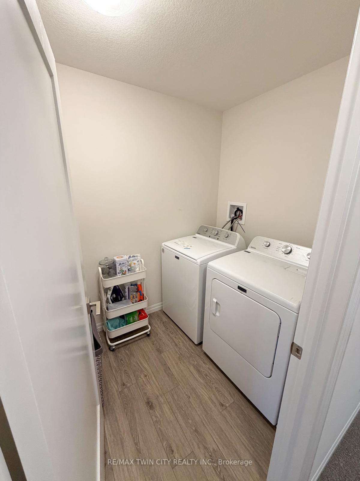 Photo 10 of 226 Renaissance Drive, St. Thomas — HOMEH