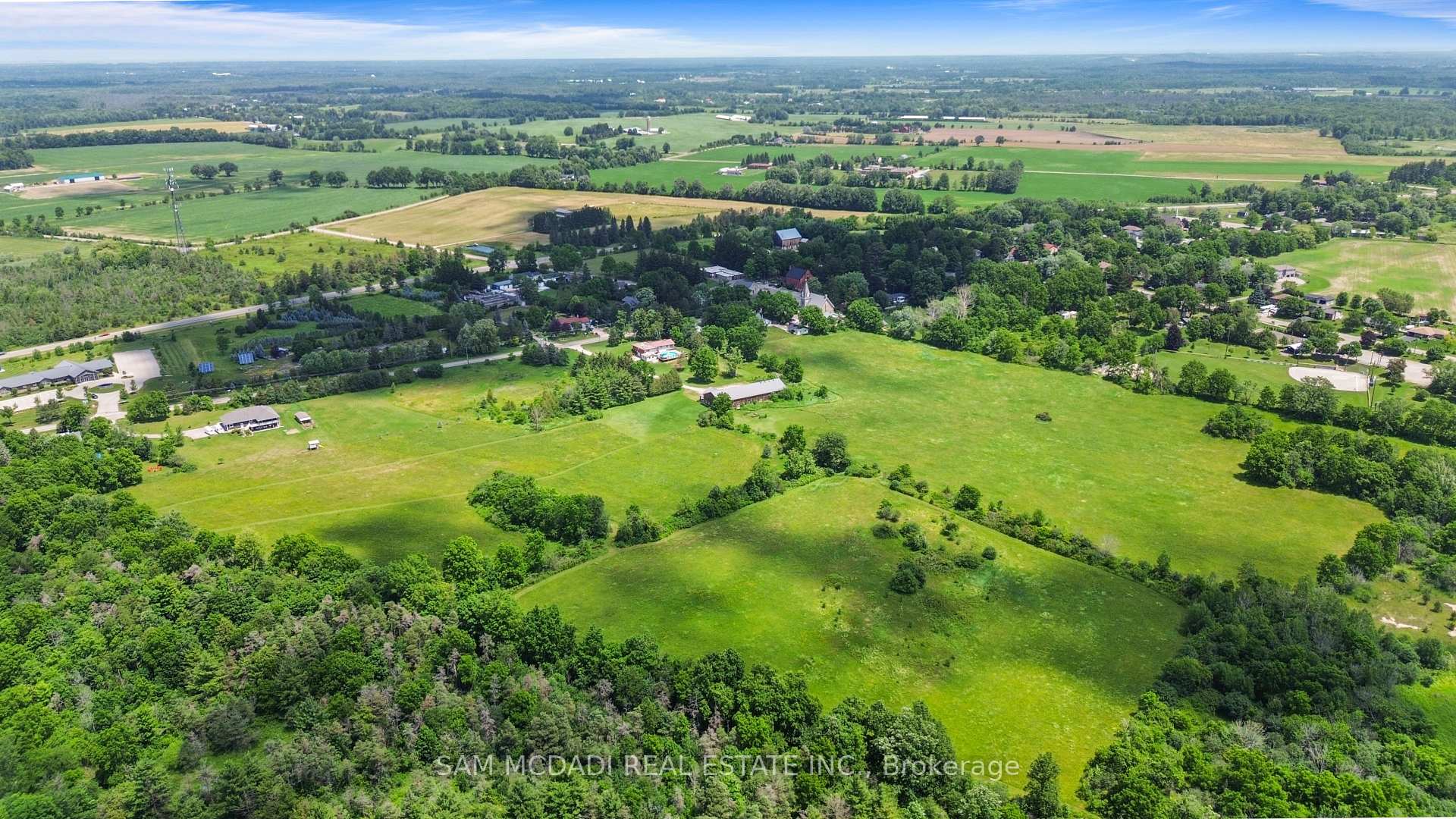 Photo 5 of 1291 Old Highway 8, Hamilton, Rural Flamborough — HOMEH