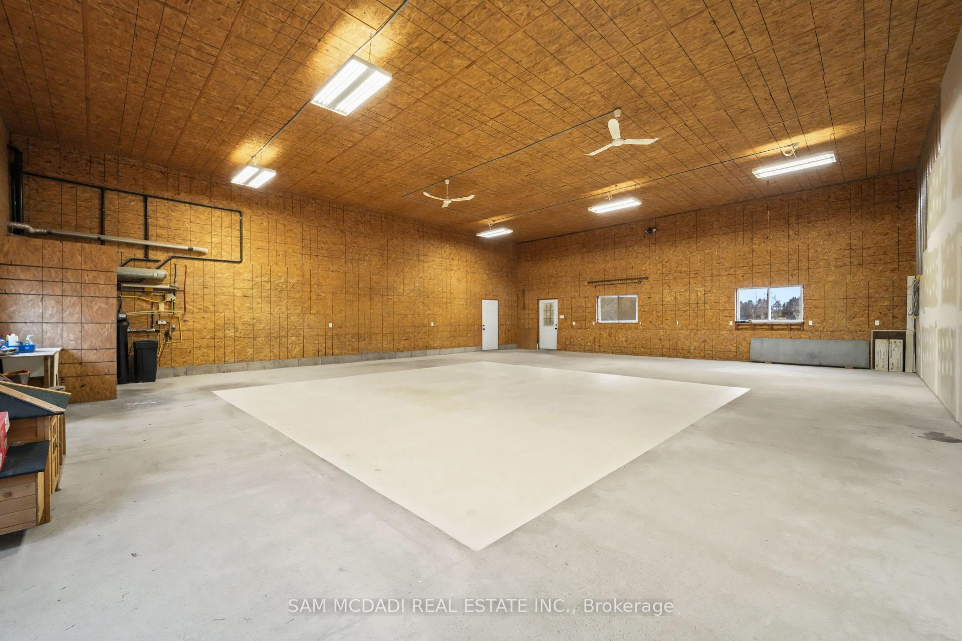Photo 23 of 1291 Old Highway 8, Hamilton, Rural Flamborough — HOMEH
