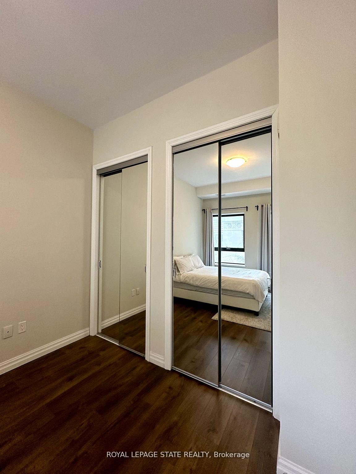 Photo 5 of Unit 306, 112 King Street E, Hamilton, Beasley — HOMEH
