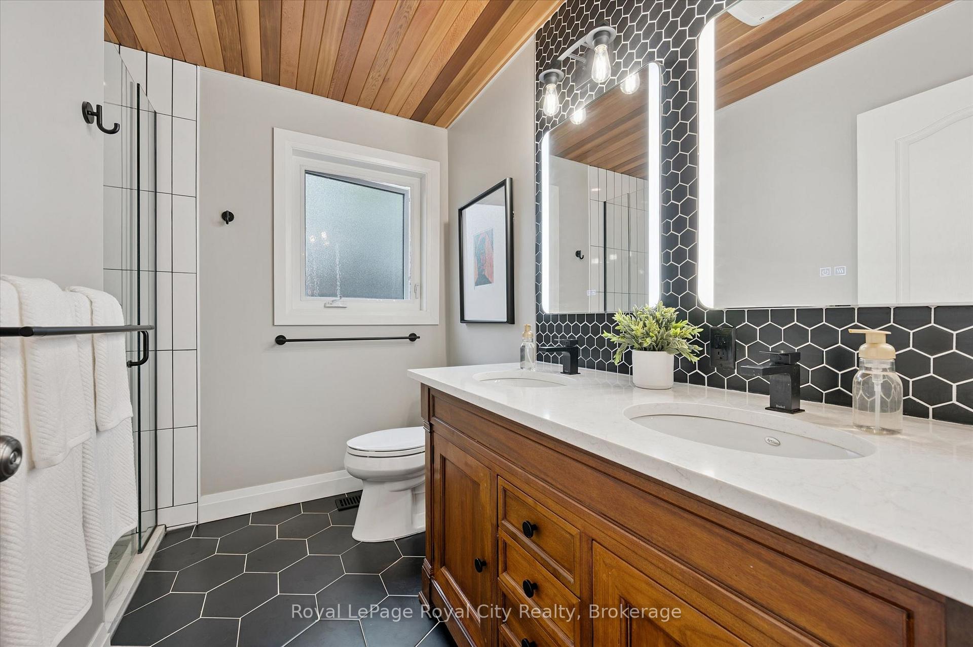 Photo 24 of 147 Downey Road, Guelph, Kortright Hills — HOMEH