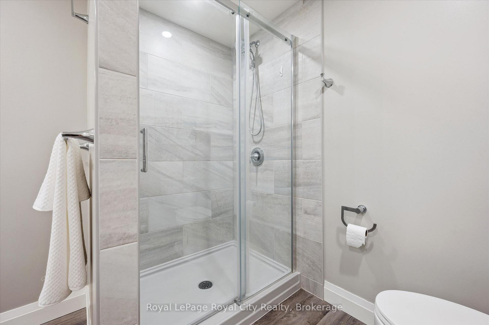 Photo 41 of 147 Downey Road, Guelph, Kortright Hills — HOMEH