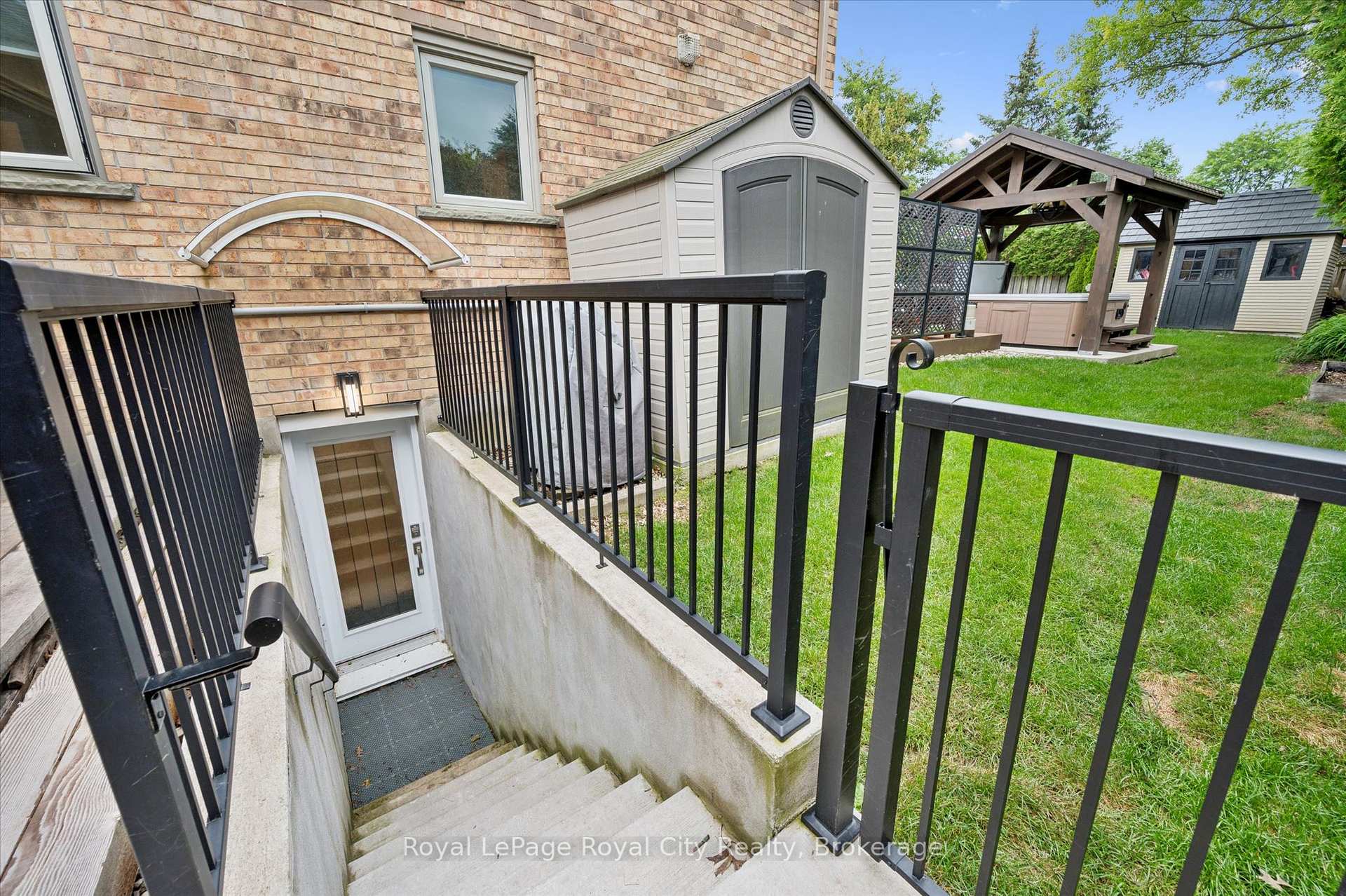 Photo 48 of 147 Downey Road, Guelph, Kortright Hills — HOMEH