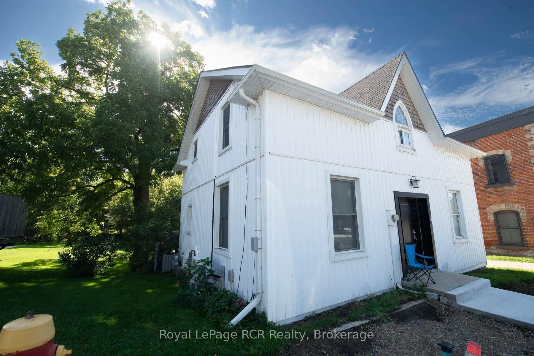 Photo of Unit A & B & C, 21 Arthur Street West