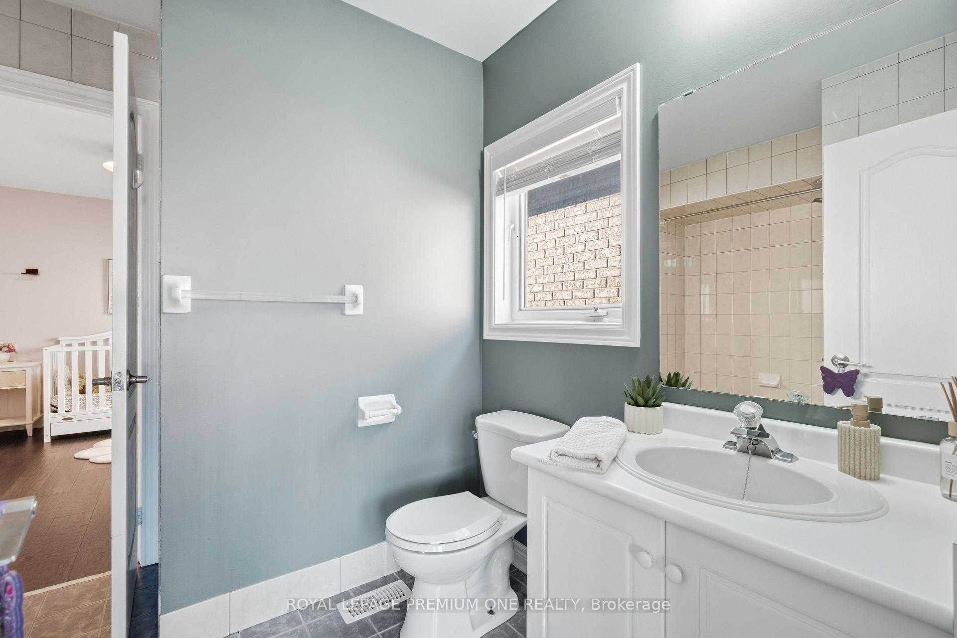 Photo 24 of 100 Isaac Murray Avenue, Vaughan, Maple — HOMEH