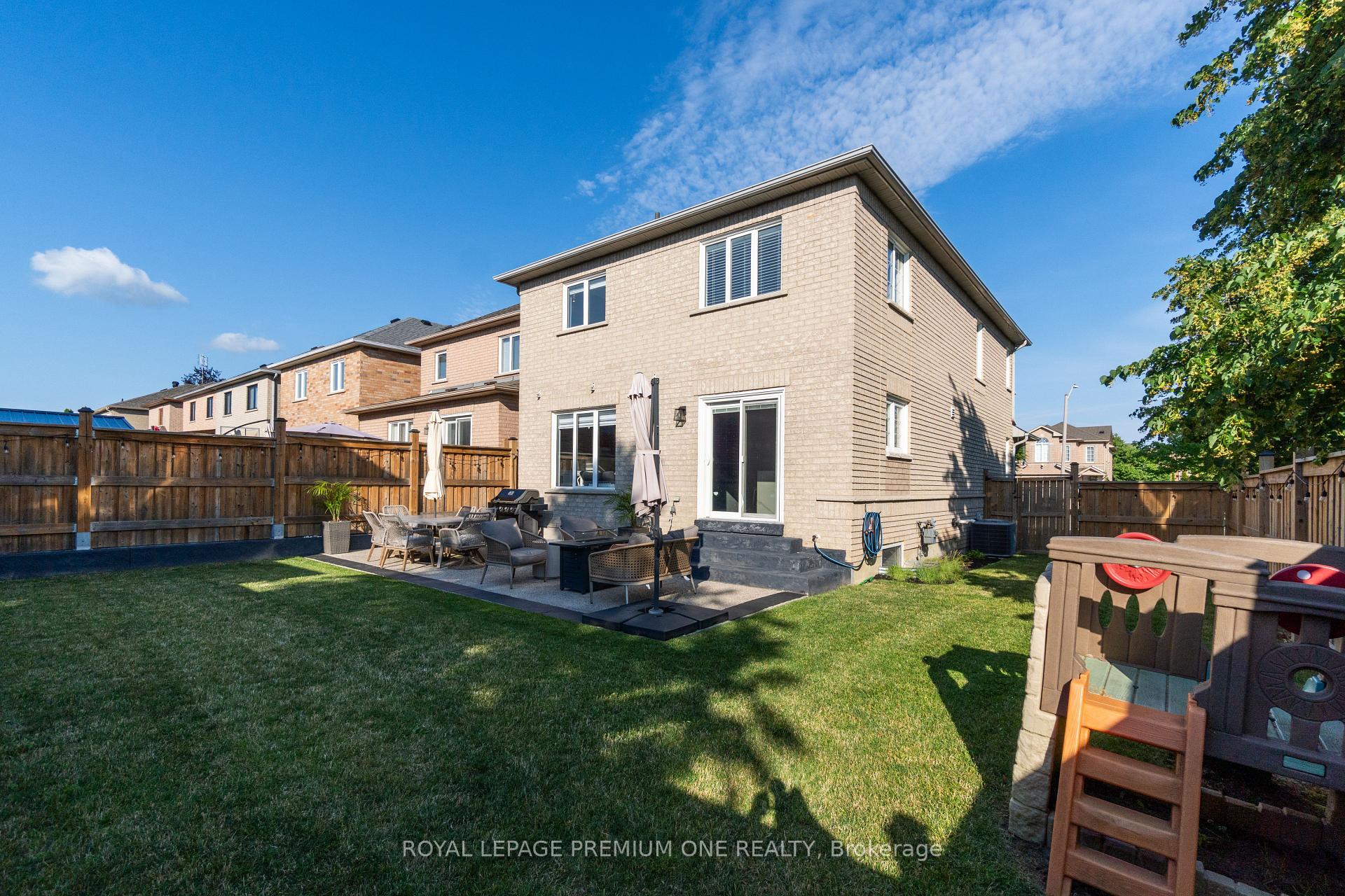 Photo 35 of 100 Isaac Murray Avenue, Vaughan, Maple — HOMEH