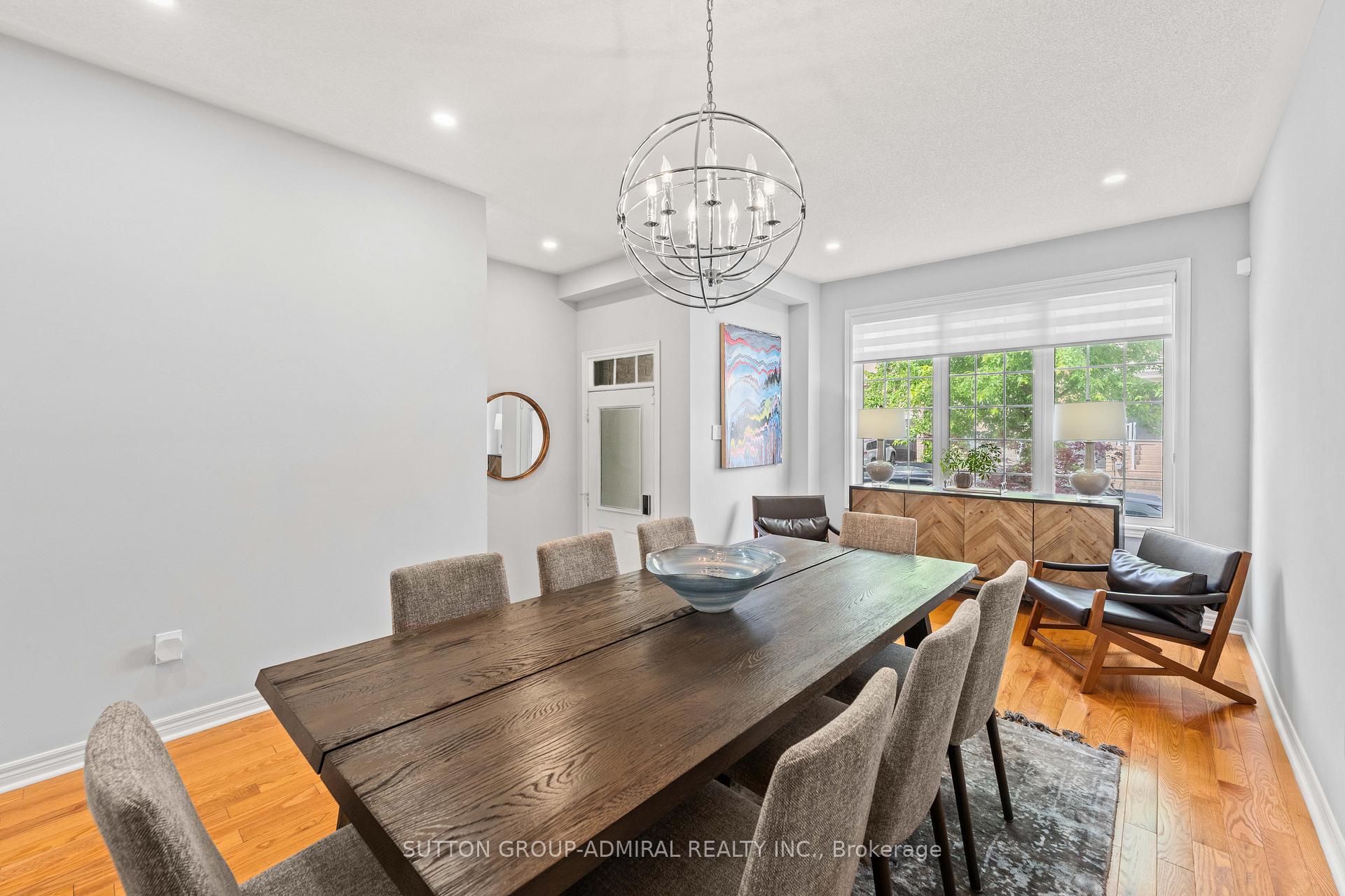 Photo 5 of 11 Clovis Street, Vaughan, Patterson — HOMEH