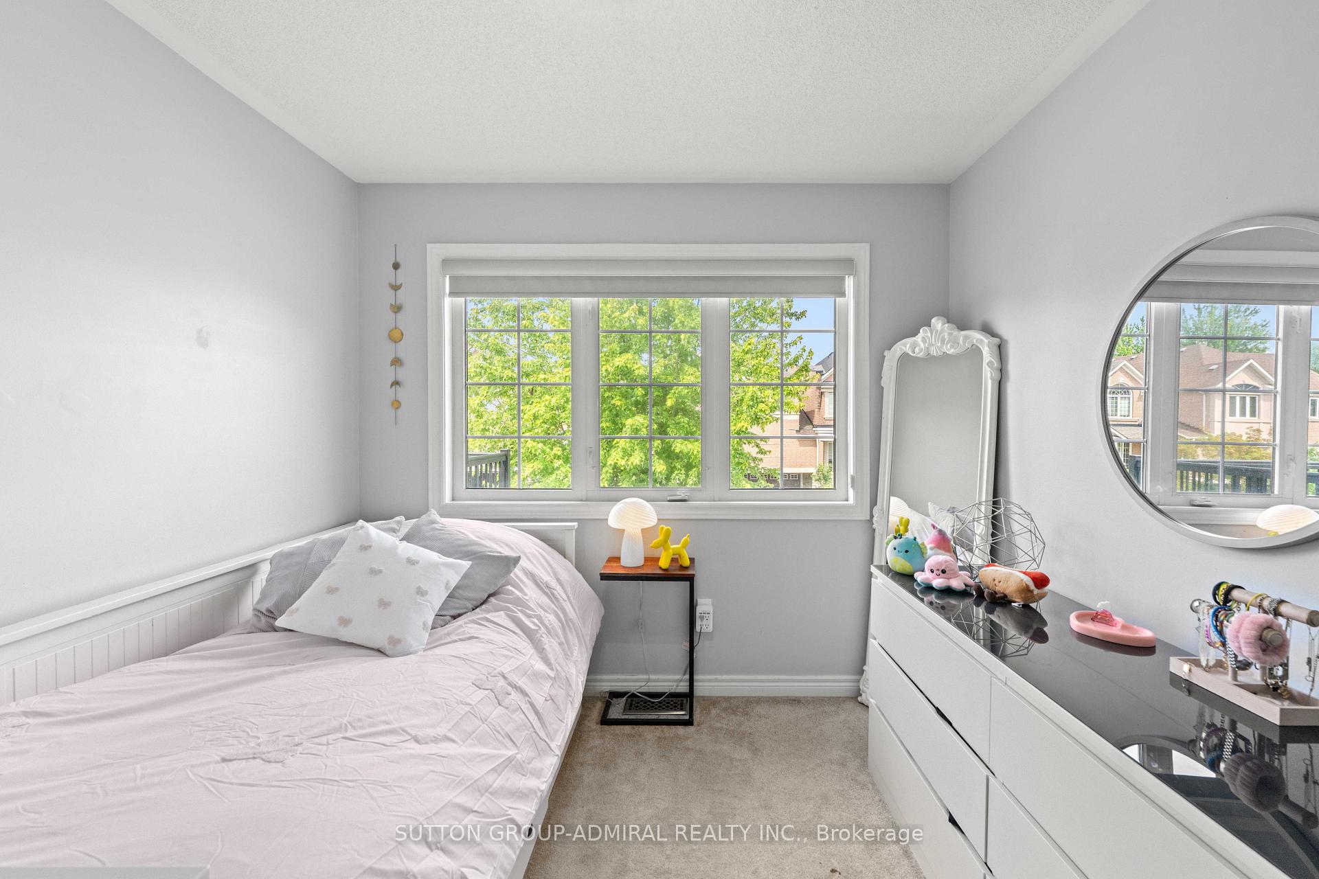 Photo 14 of 11 Clovis Street, Vaughan, Patterson — HOMEH