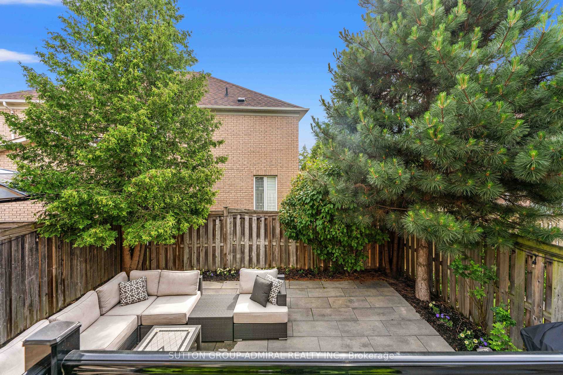 Photo 20 of 11 Clovis Street, Vaughan, Patterson — HOMEH
