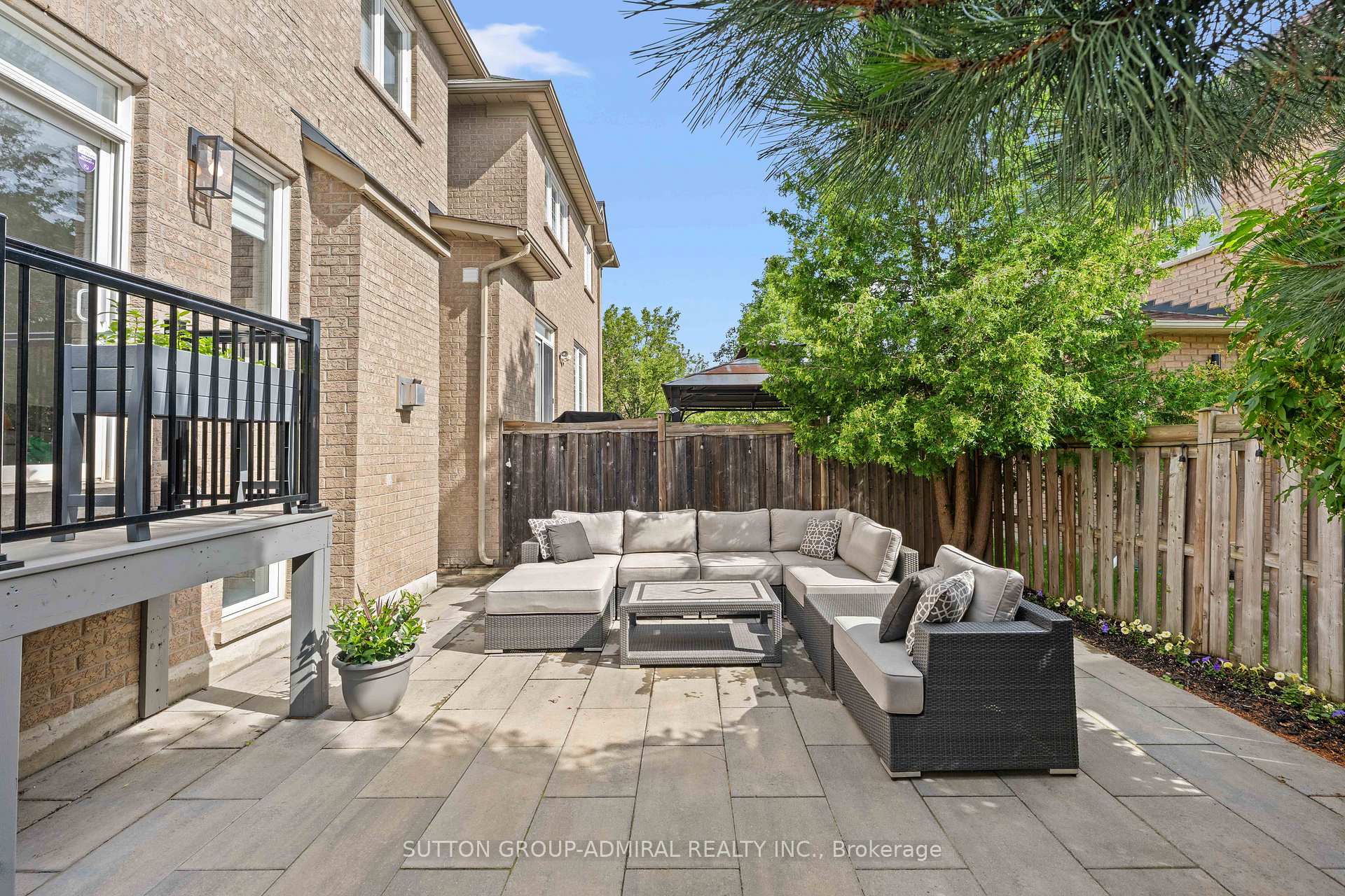 Photo 21 of 11 Clovis Street, Vaughan, Patterson — HOMEH