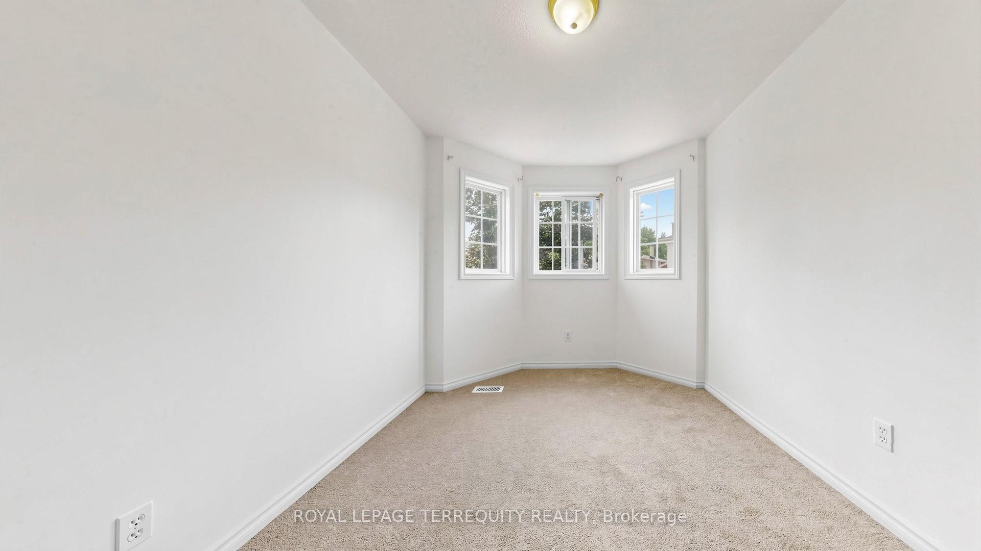 Photo 27 of Unit 2, 700 Champlain Boulevard, Cambridge, Little's Corners — HOMEH